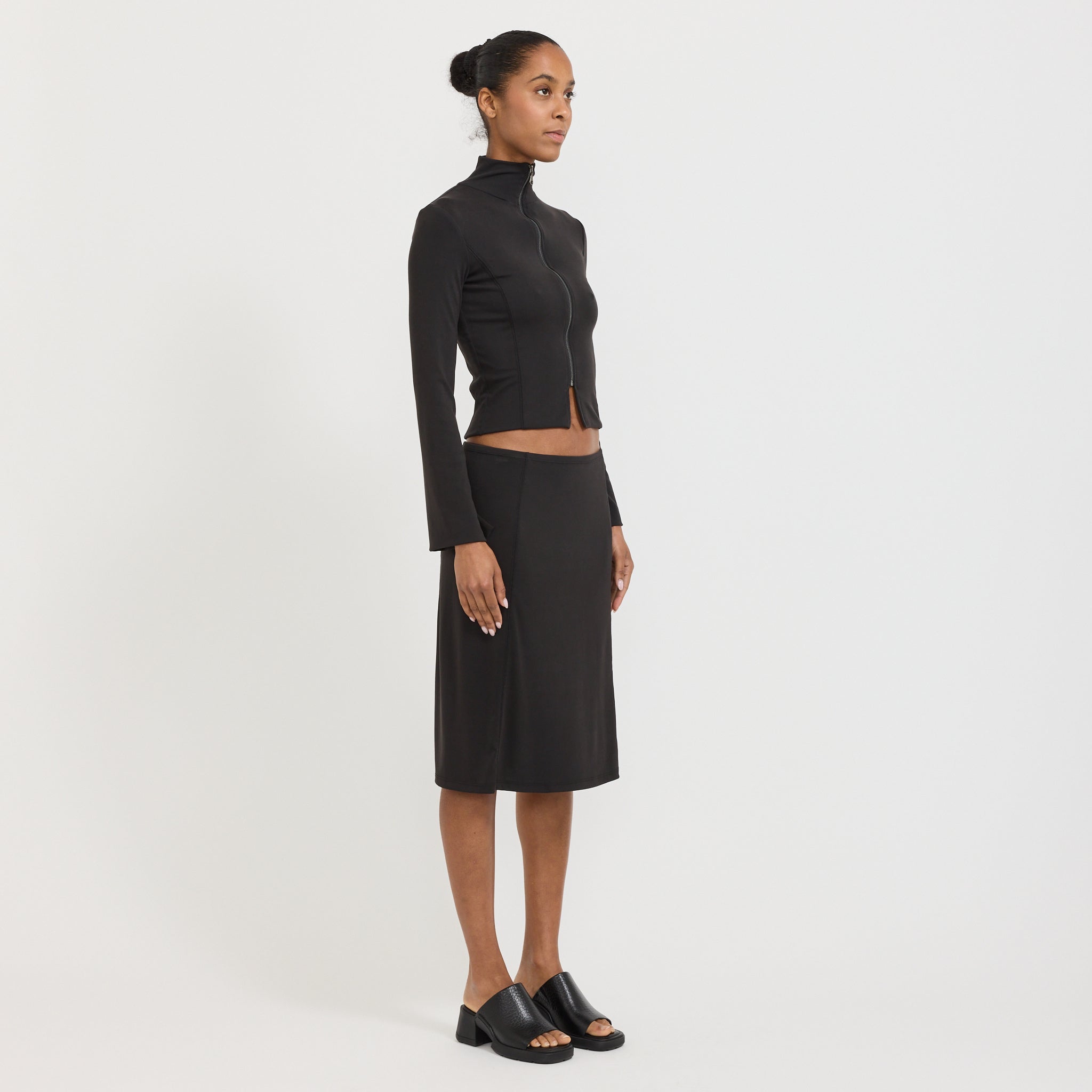 Resonance Zip Cardigan Black