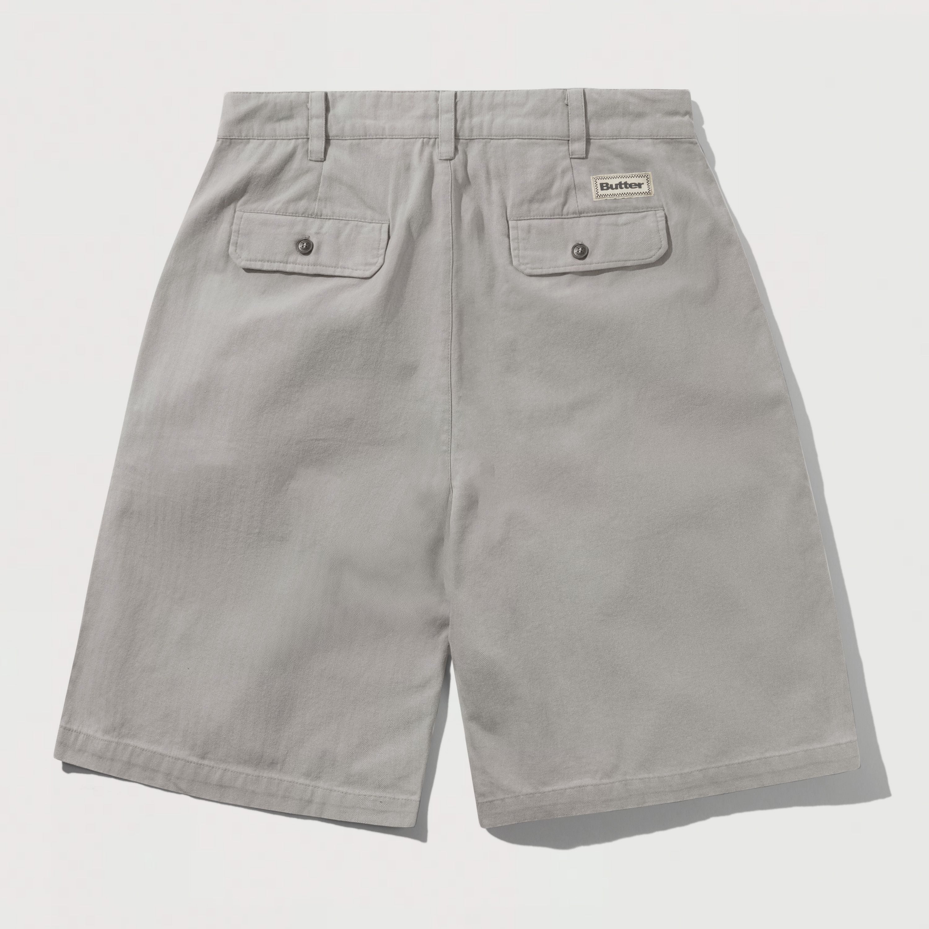 Butter Goods | Pleated Shorts Washed Light Grey | Maplestore