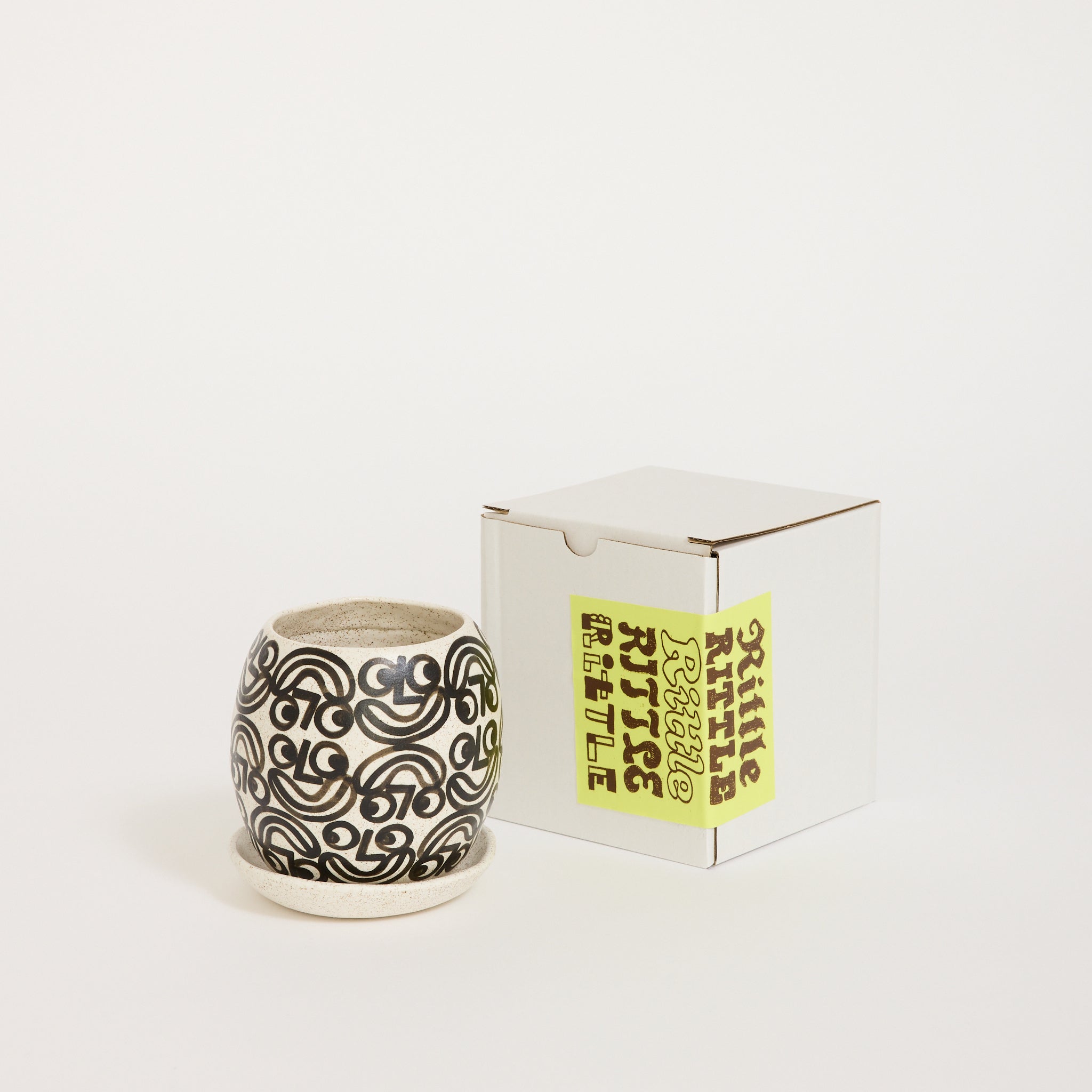 Rittle | Smile Planter | Maplestore