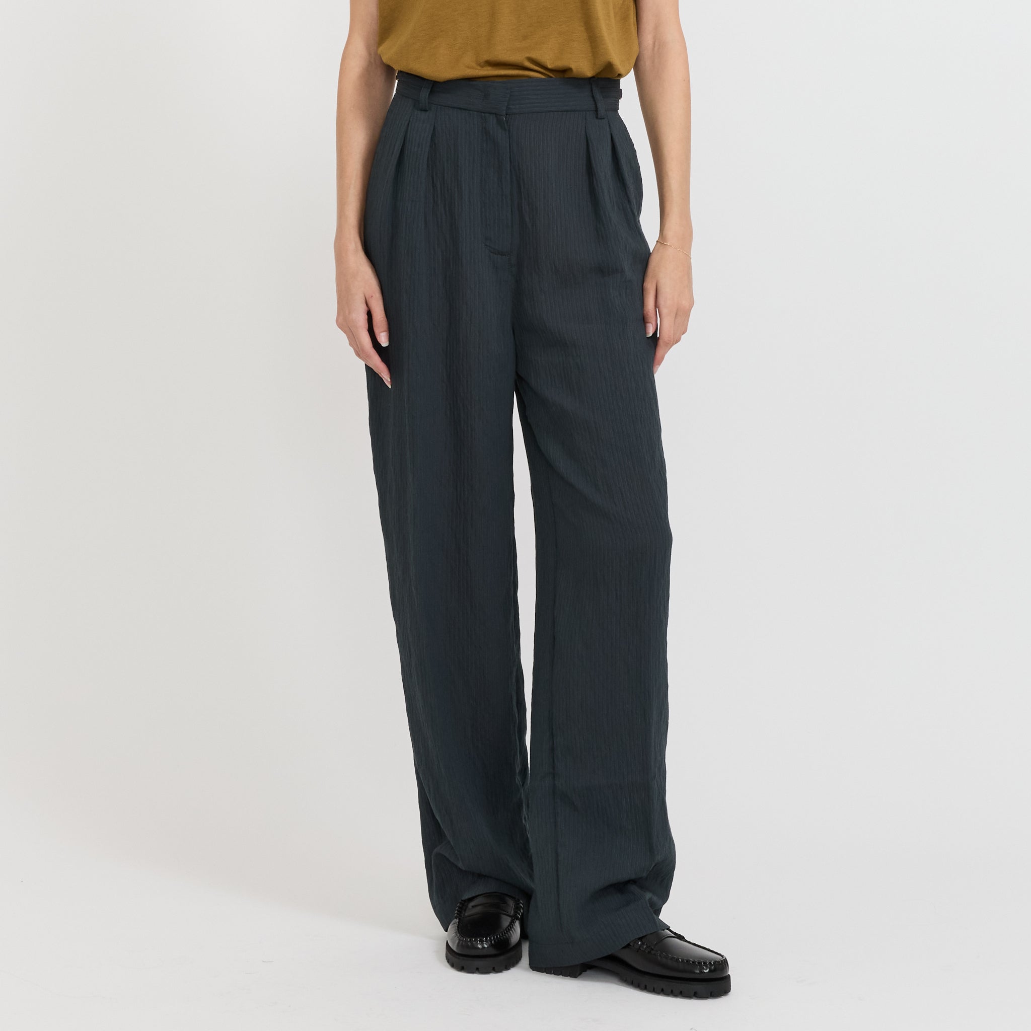 Sessun | Emisun Pants Smoke Green | Maplestore