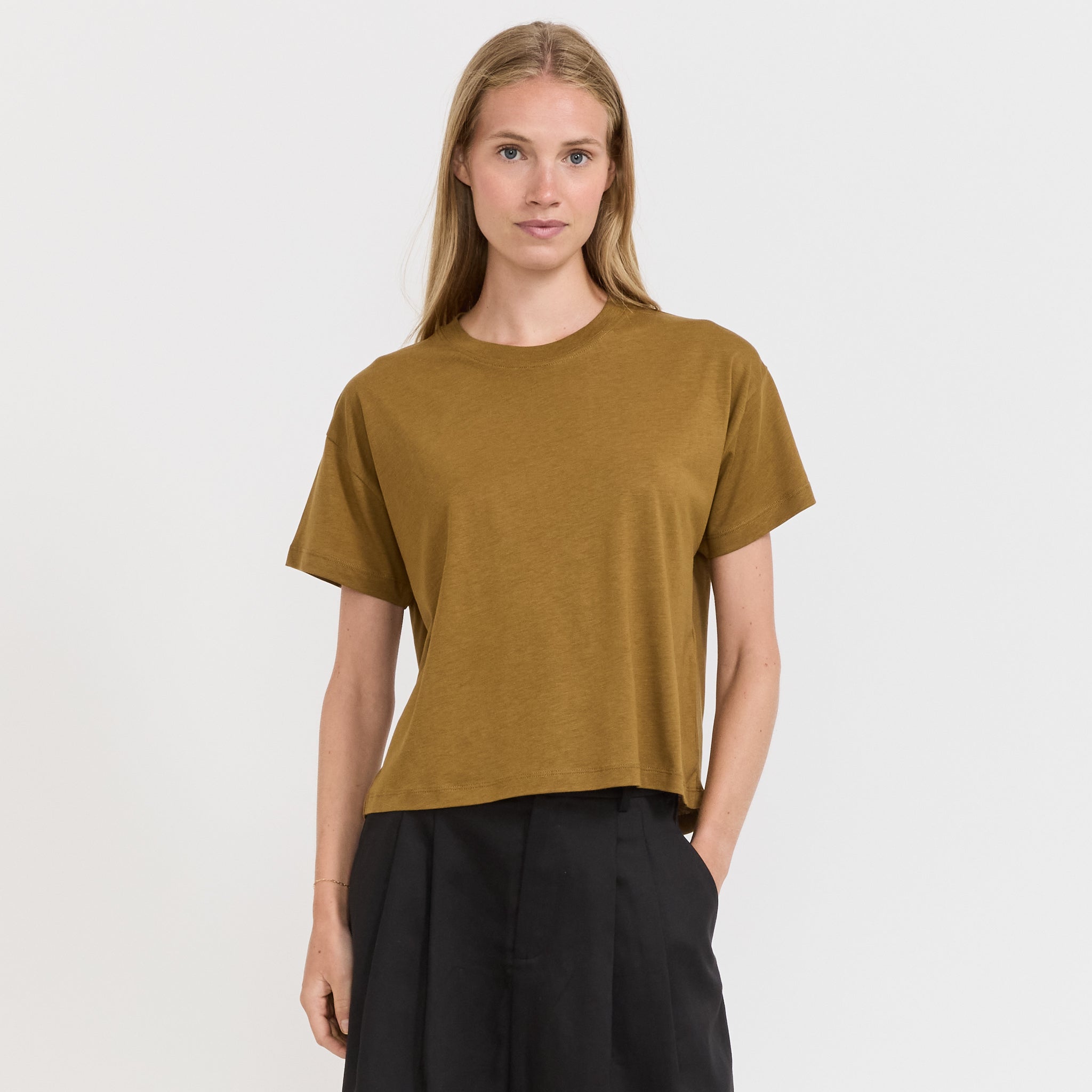 Sessun | TOO Wide T-Shirt Bronze | Maplestore