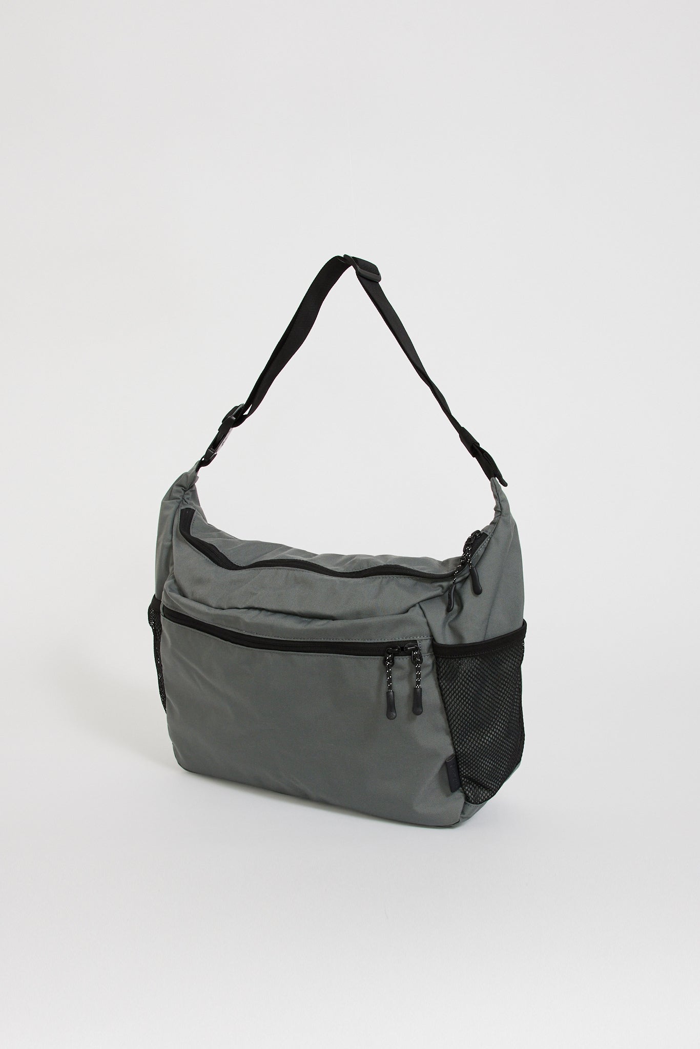 Snow Peak | Everyday Use Middle Shoulder Bag Grey | Maplestore