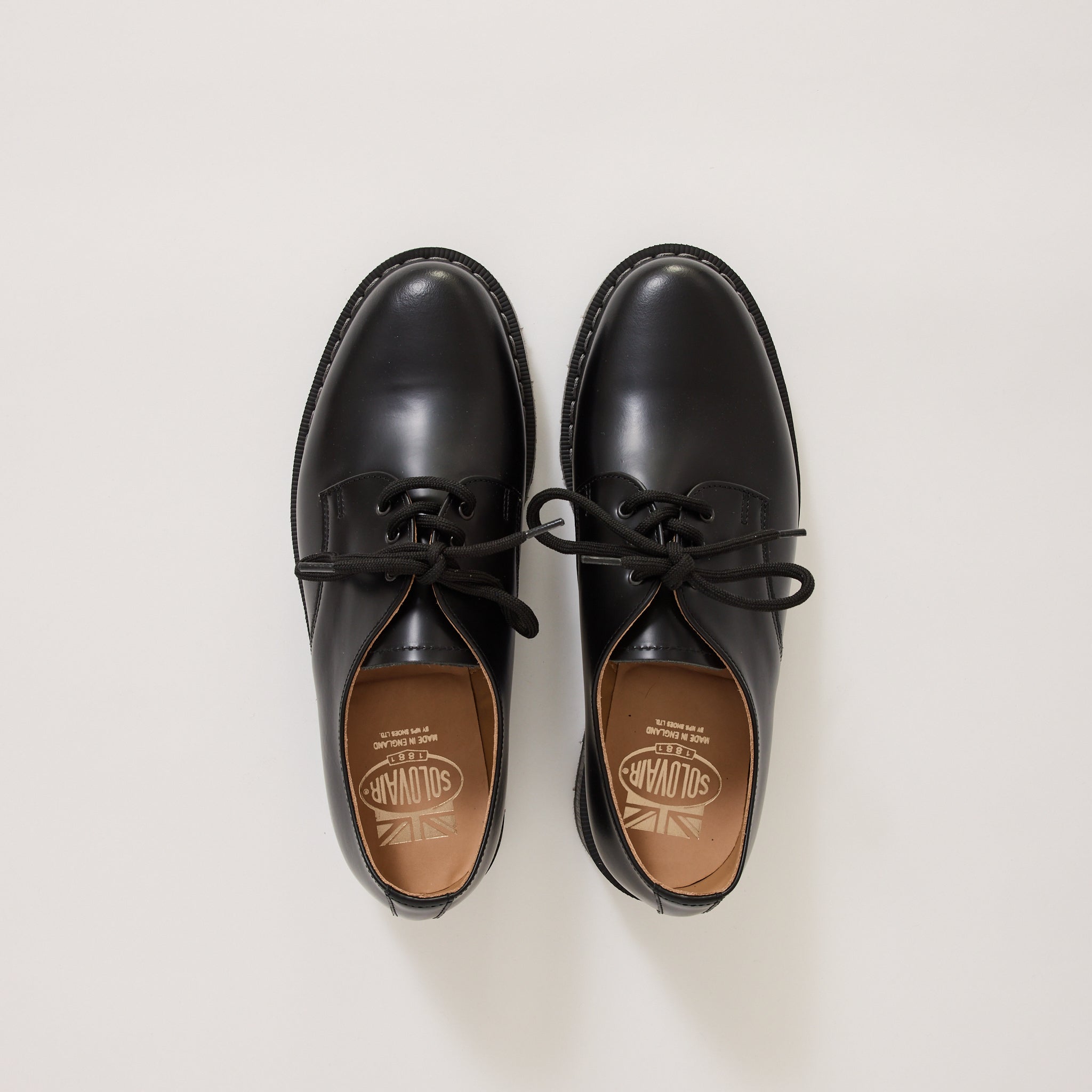 Solovair | Hi Shine Gibson Derby Black | Maplestore