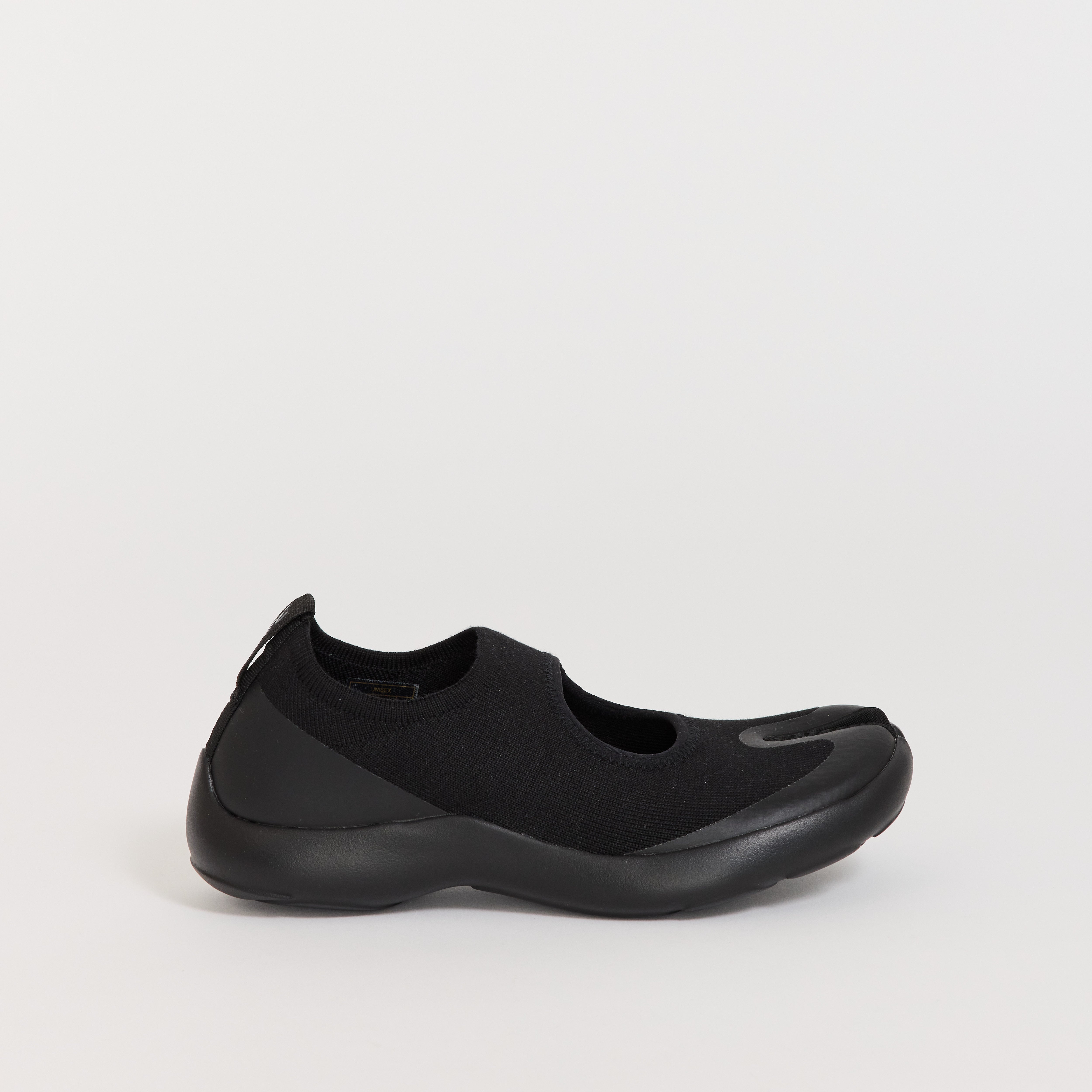 Tabi Sandal Black