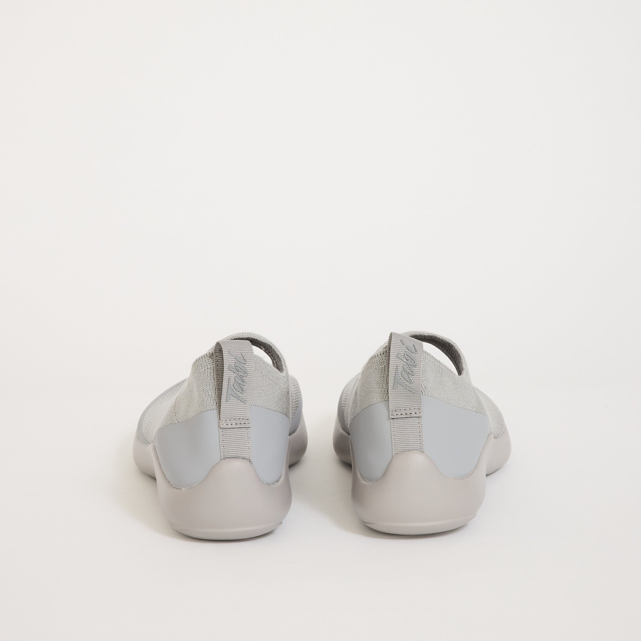 Tabi | Tabi Sandal Grey | Maplestore