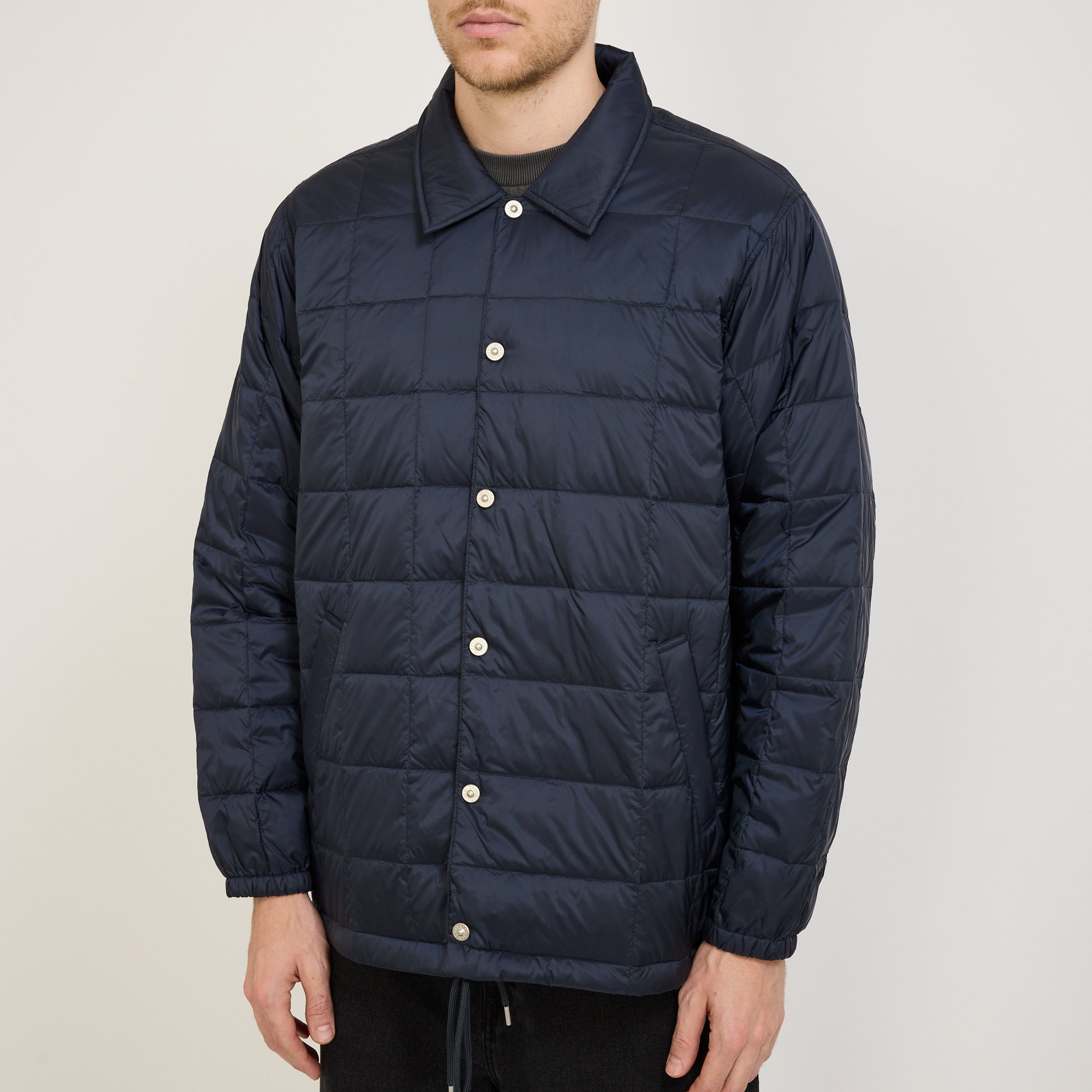 Taion | Down Coach Jacket Dark Navy | Maplestore