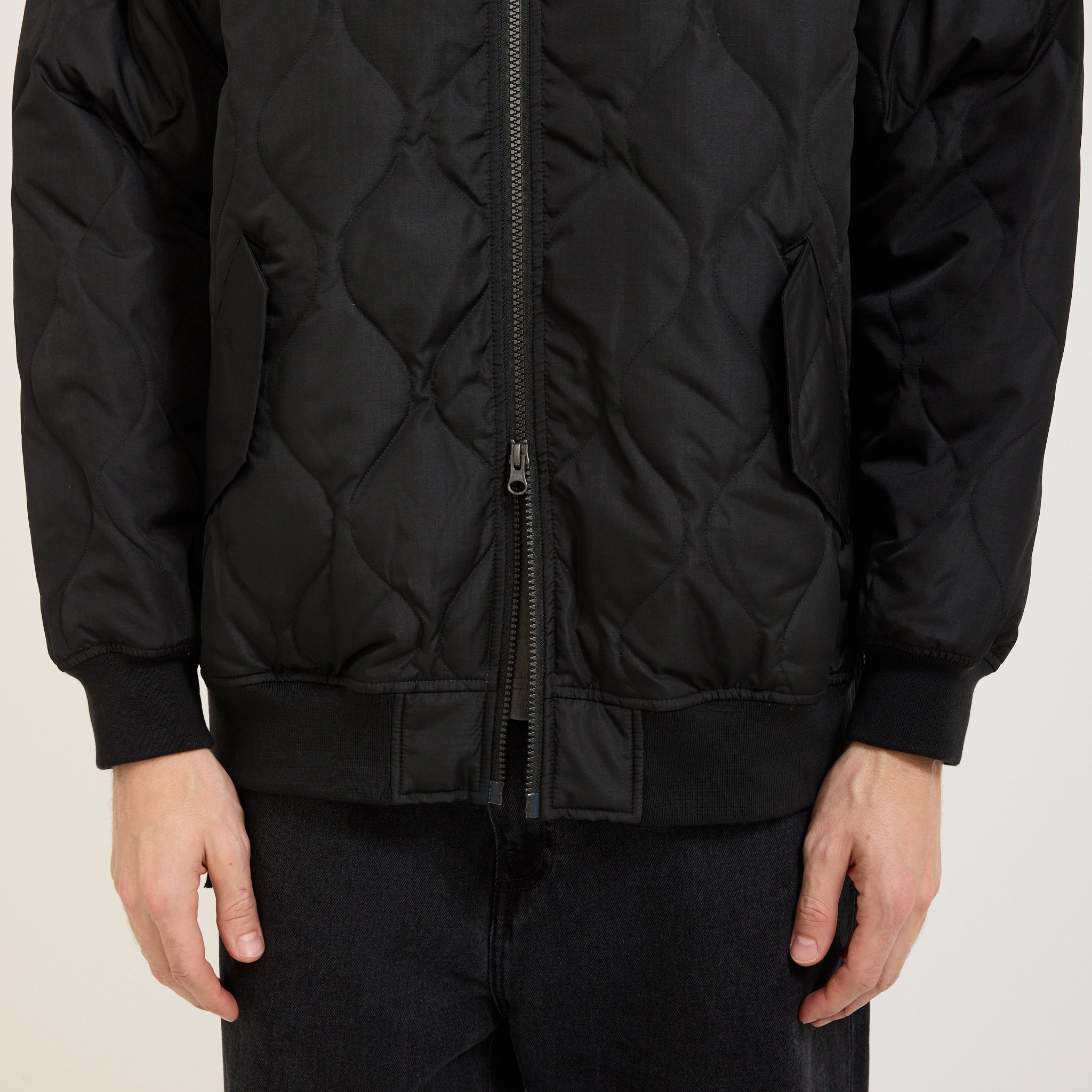 Taion | Military MA-1 Down Jacket Black | Maplestore