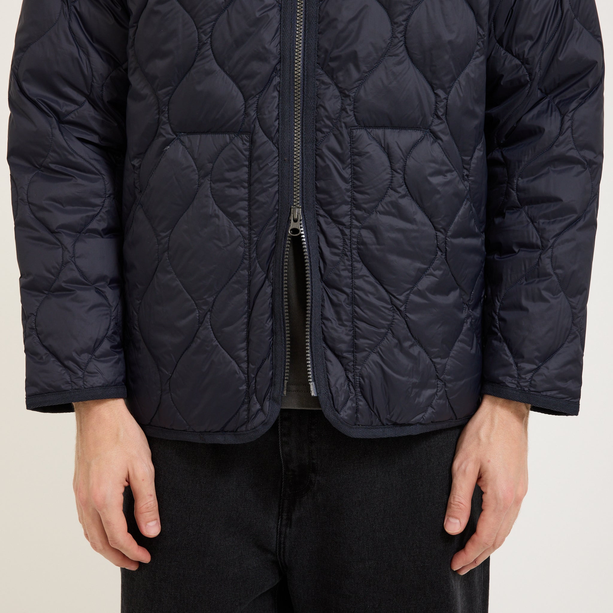 Taion | Military Zip V Neck Soft Shell Down Jacket Dark Navy | Maplestore