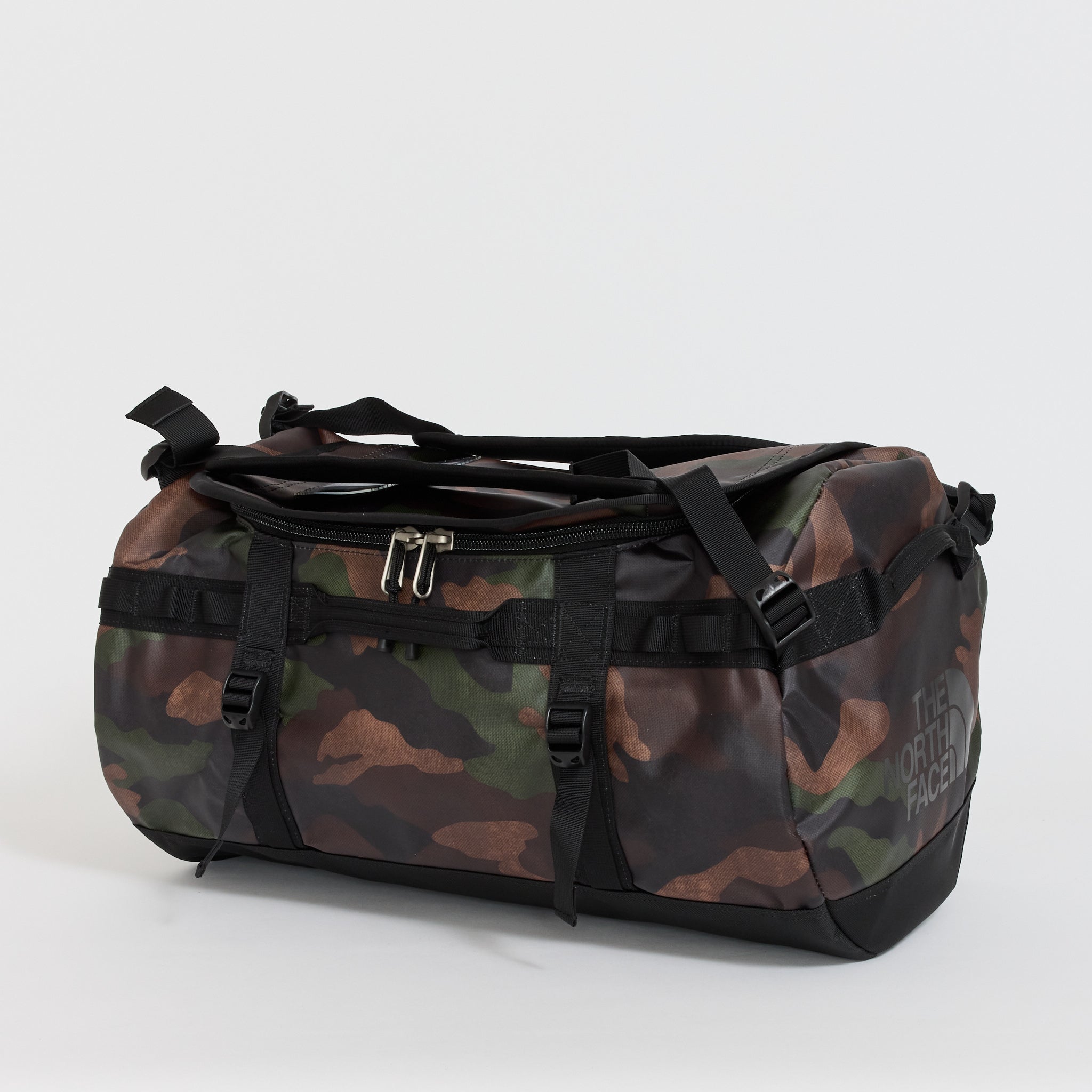 Base Camp Duffel S TNF Black Camo