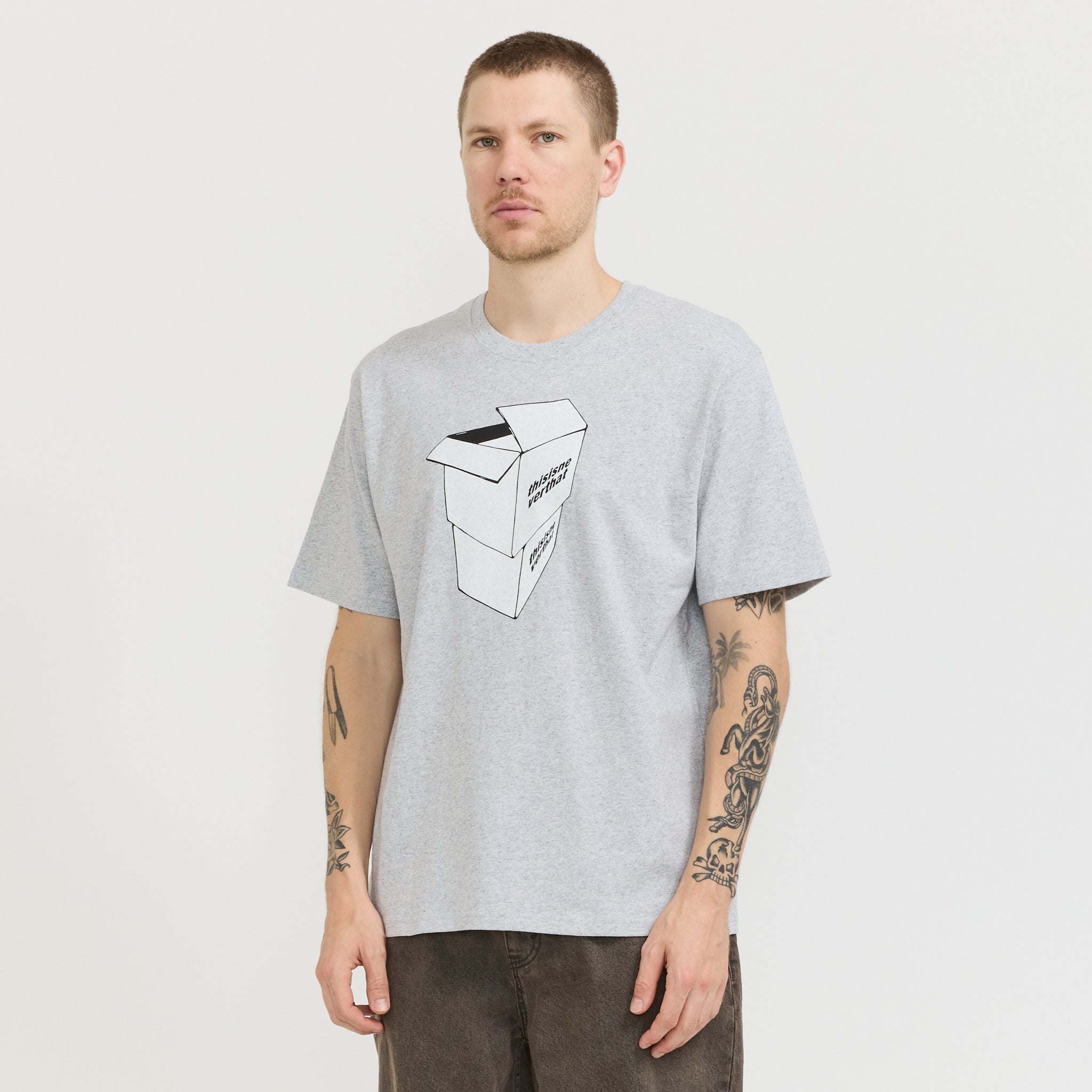 2 Parcels Tee Heather Grey