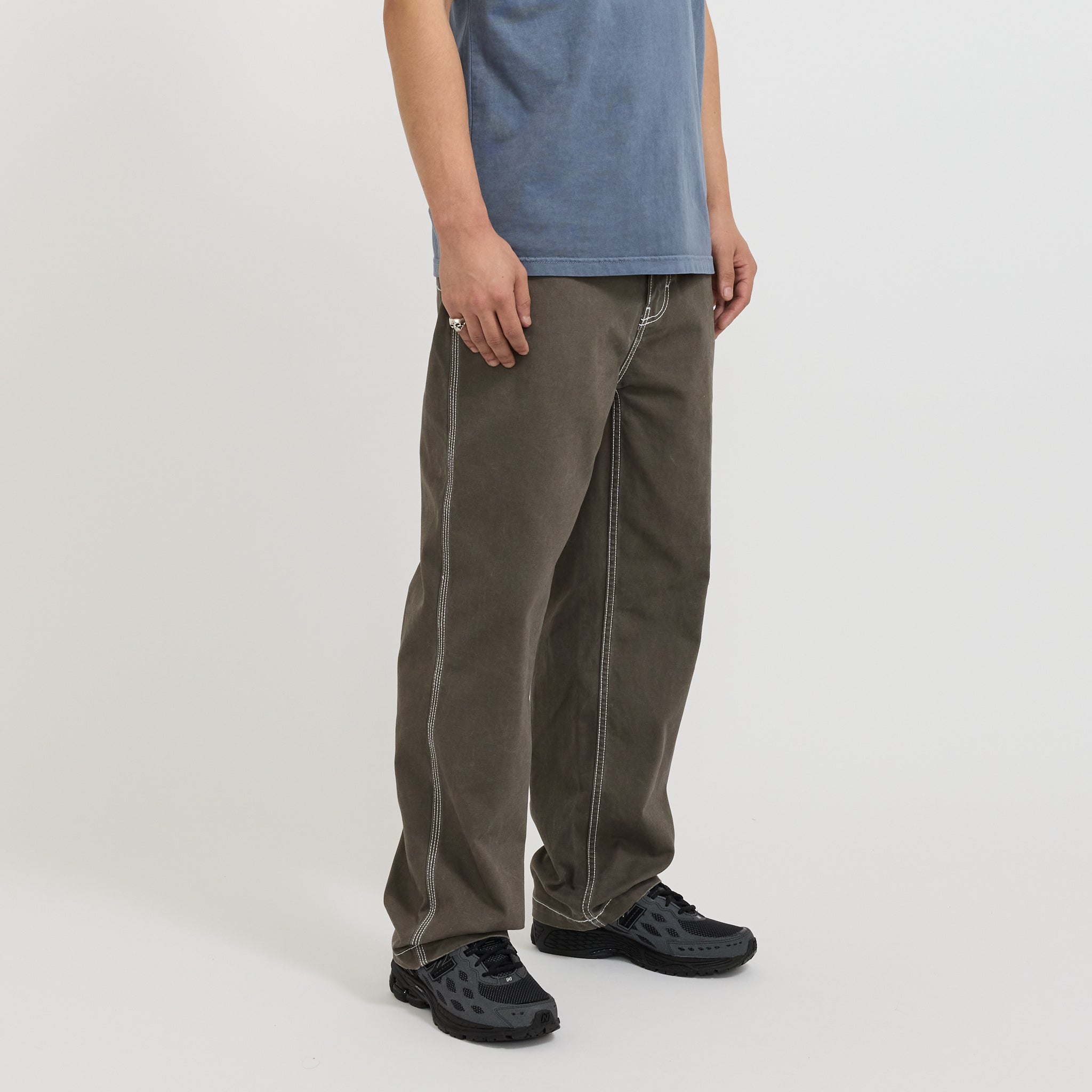 thisisneverthat | Contrast Stitch Pant Olive | Maplestore