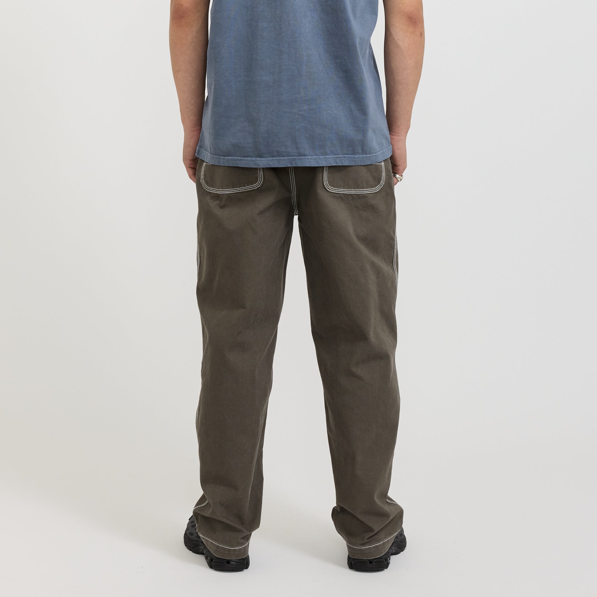 thisisneverthat | Contrast Stitch Pant Olive | Maplestore