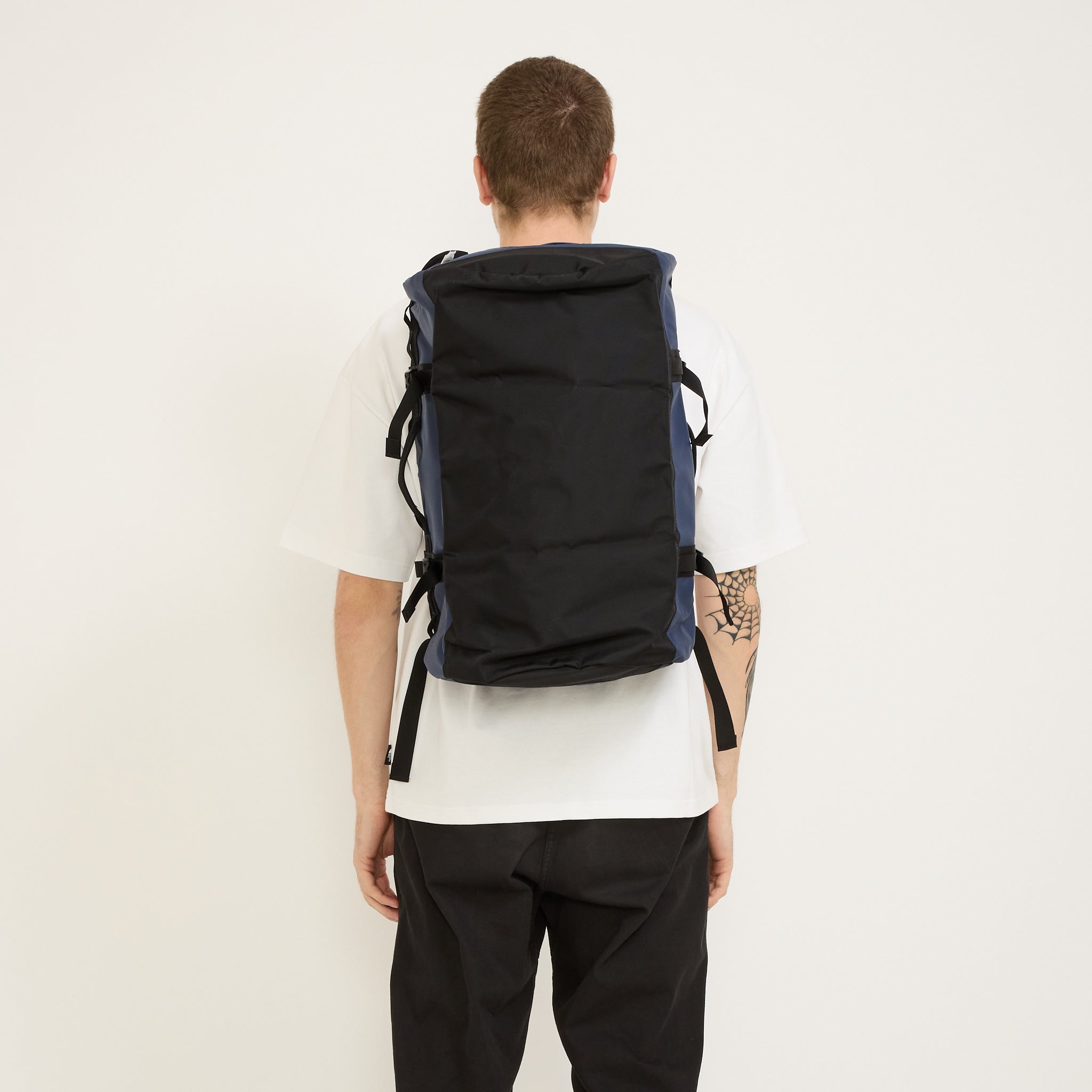 The North Face | Base Camp Duffel S Summit Navy | Maplestore