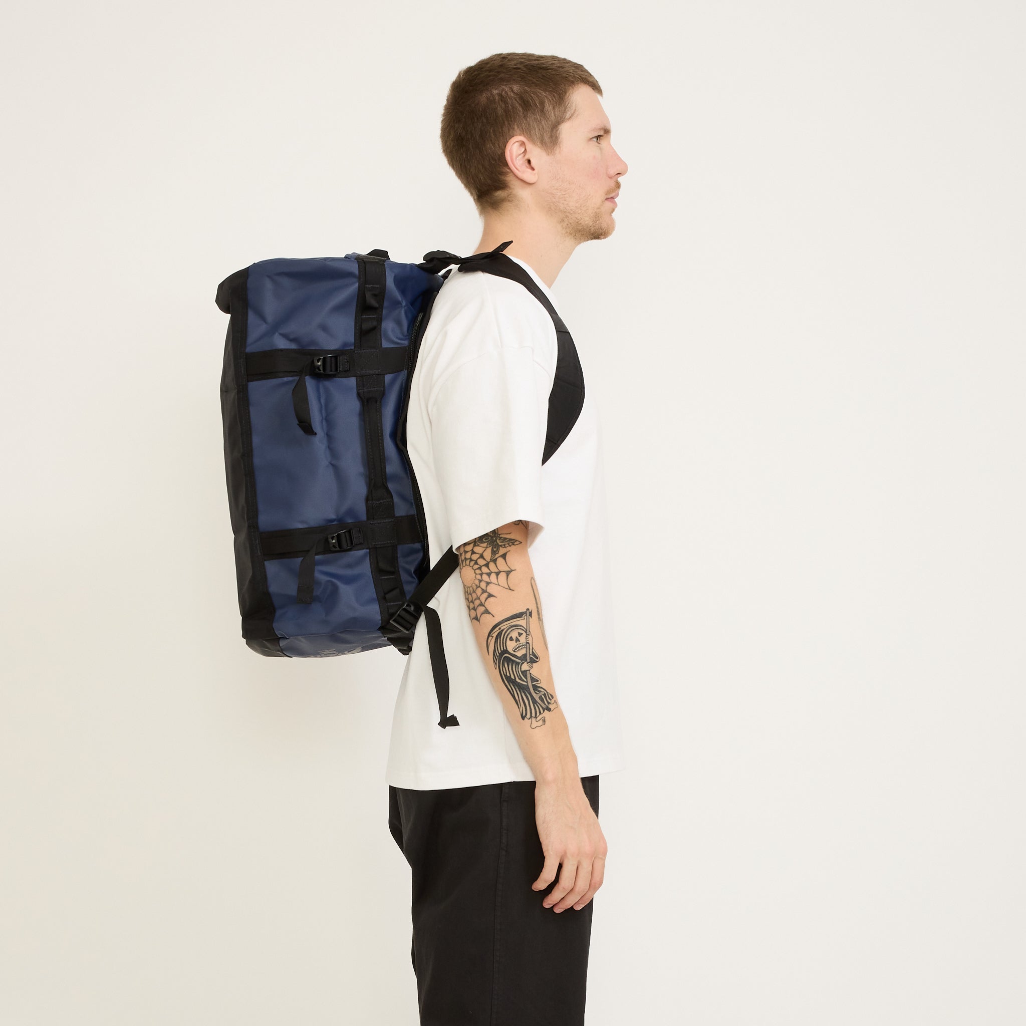 The North Face | Base Camp Duffel S Summit Navy | Maplestore