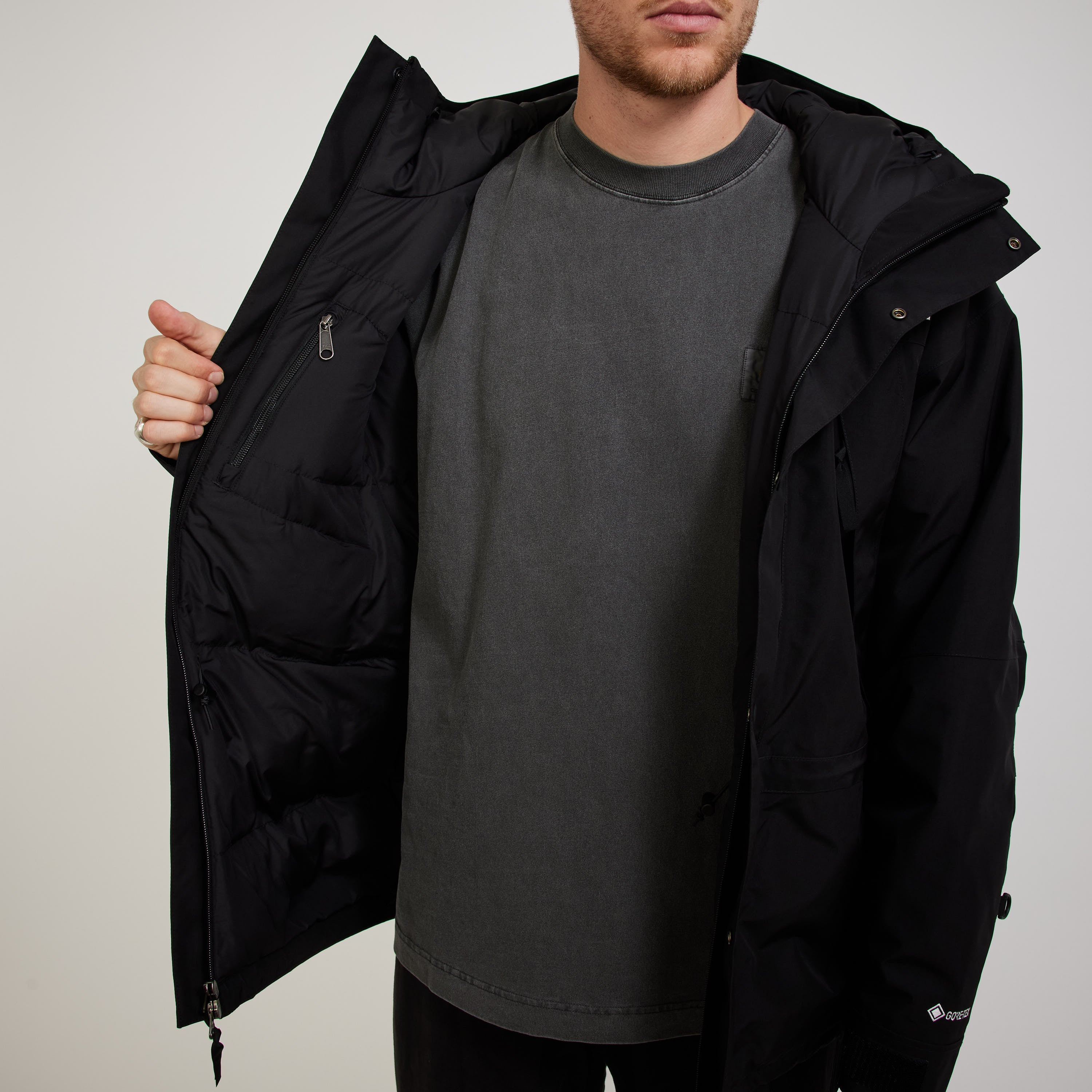 The North Face | GTX Mountain Guide Insulated Jacket TNF Black | Maplestore