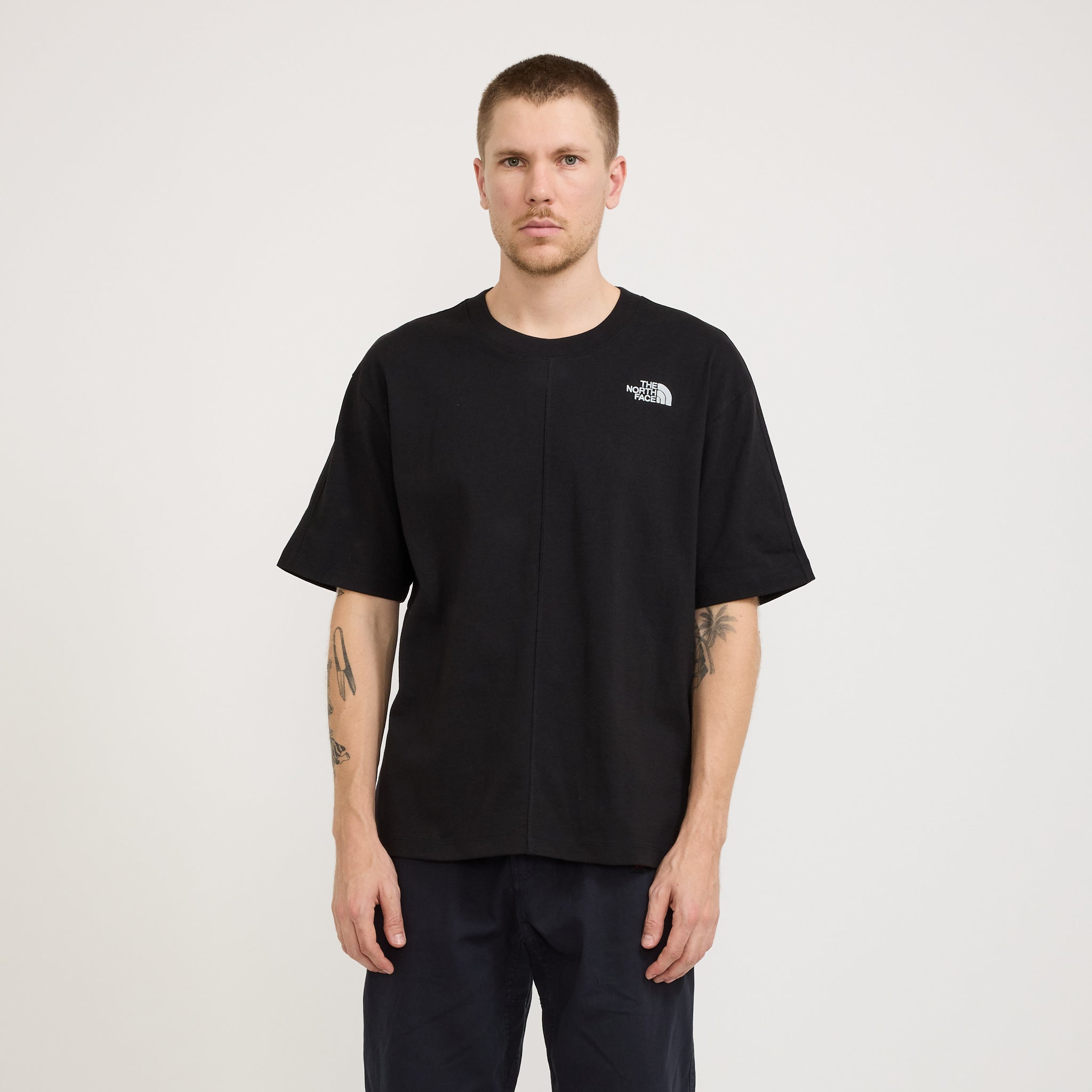 The North Face | Nature Root SS T-Shirt TNF Black | Maplestore