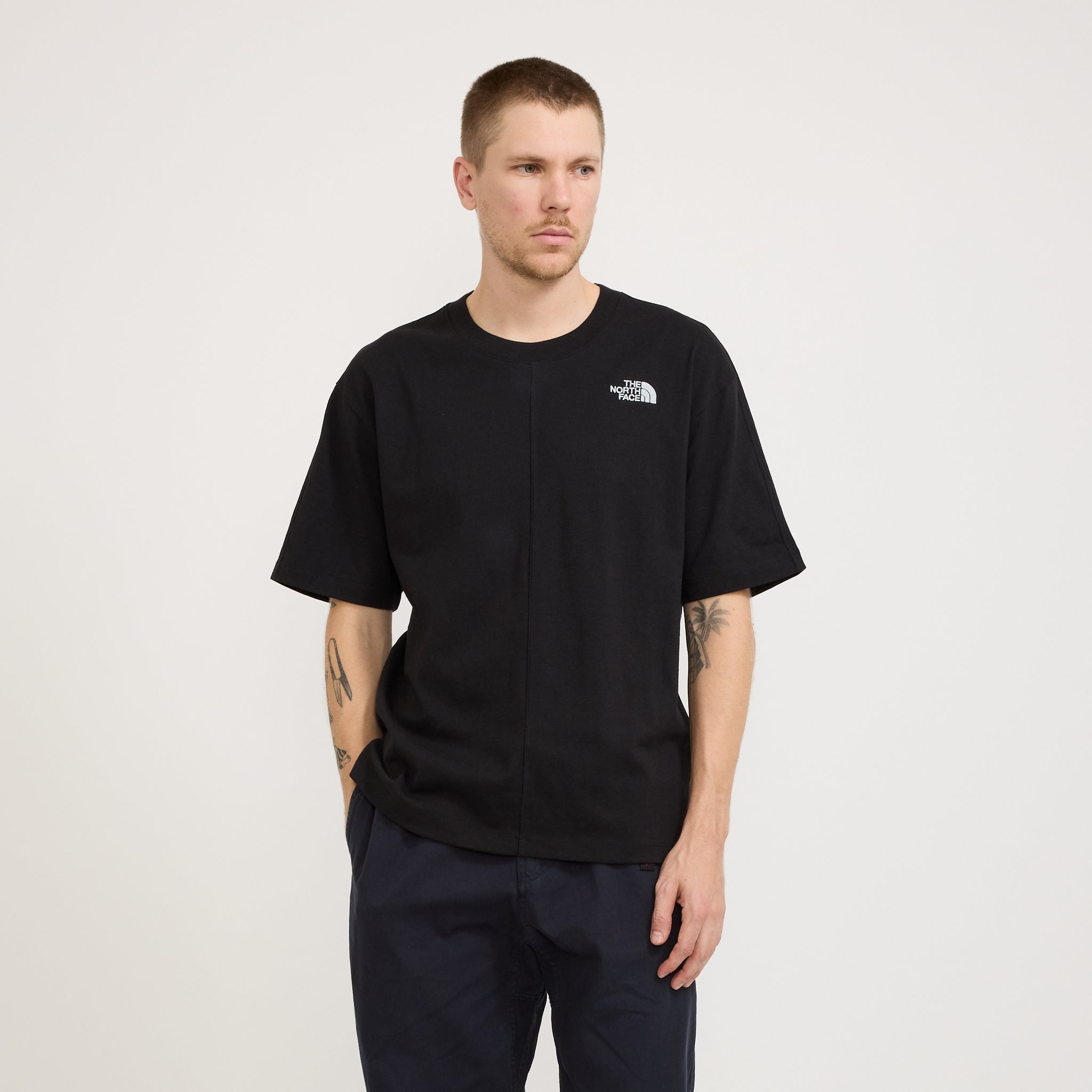 The North Face | Nature Root SS T-Shirt TNF Black | Maplestore