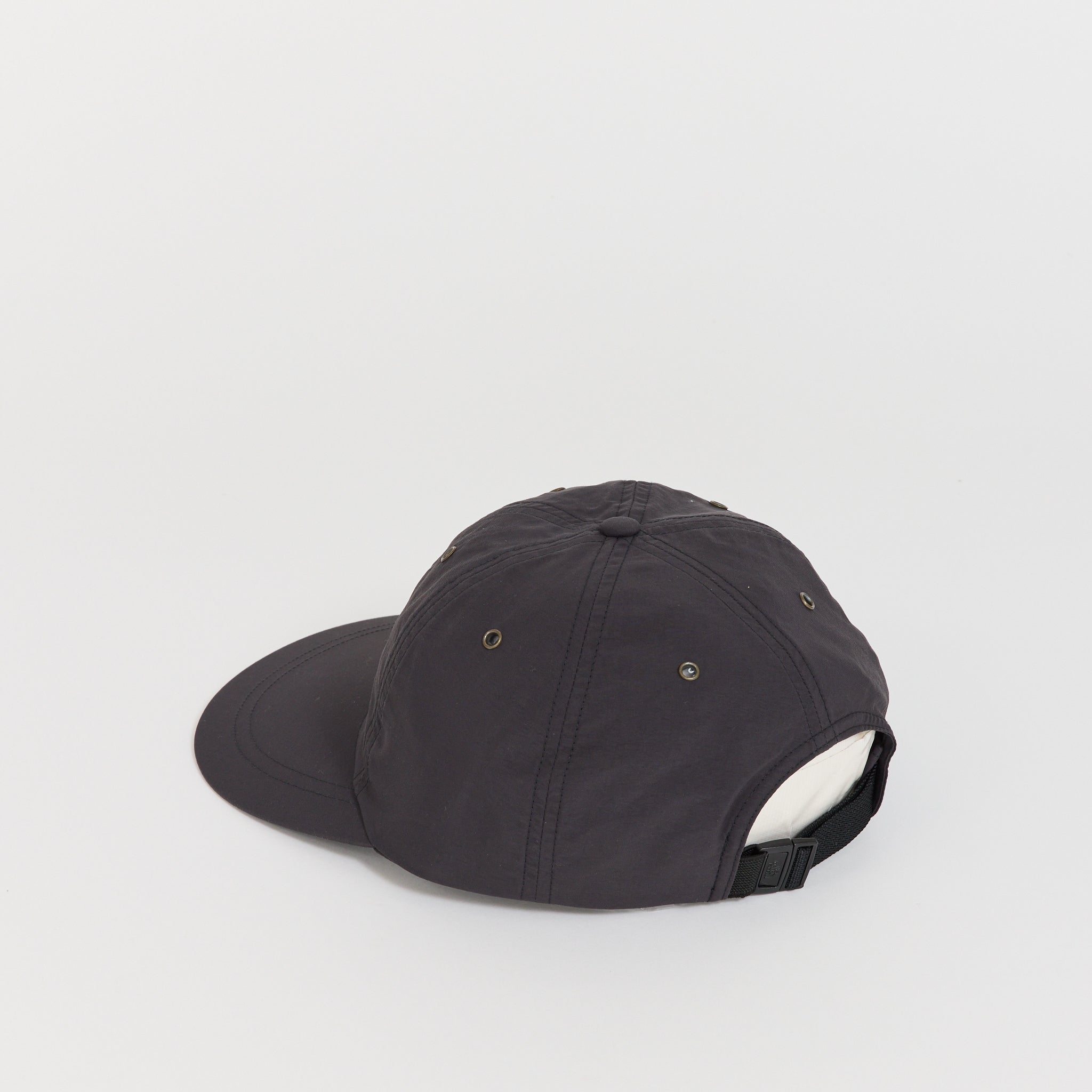 The North Face | Red Box Nylon Hat Obsidian | Maplestore