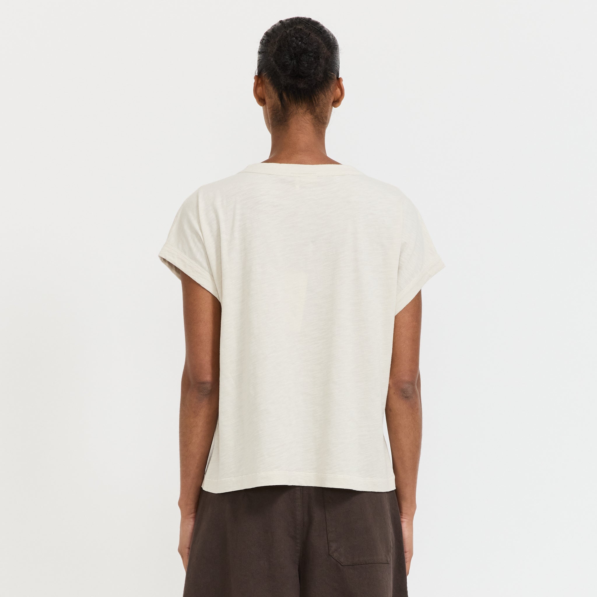 Toast | Alda Organic Cotton Easy Tee Pebble | Maplestore