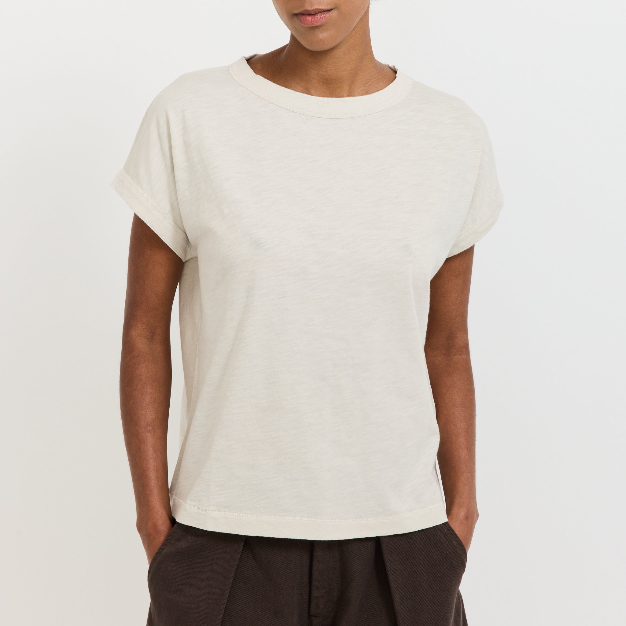 Toast | Alda Organic Cotton Easy Tee Pebble | Maplestore