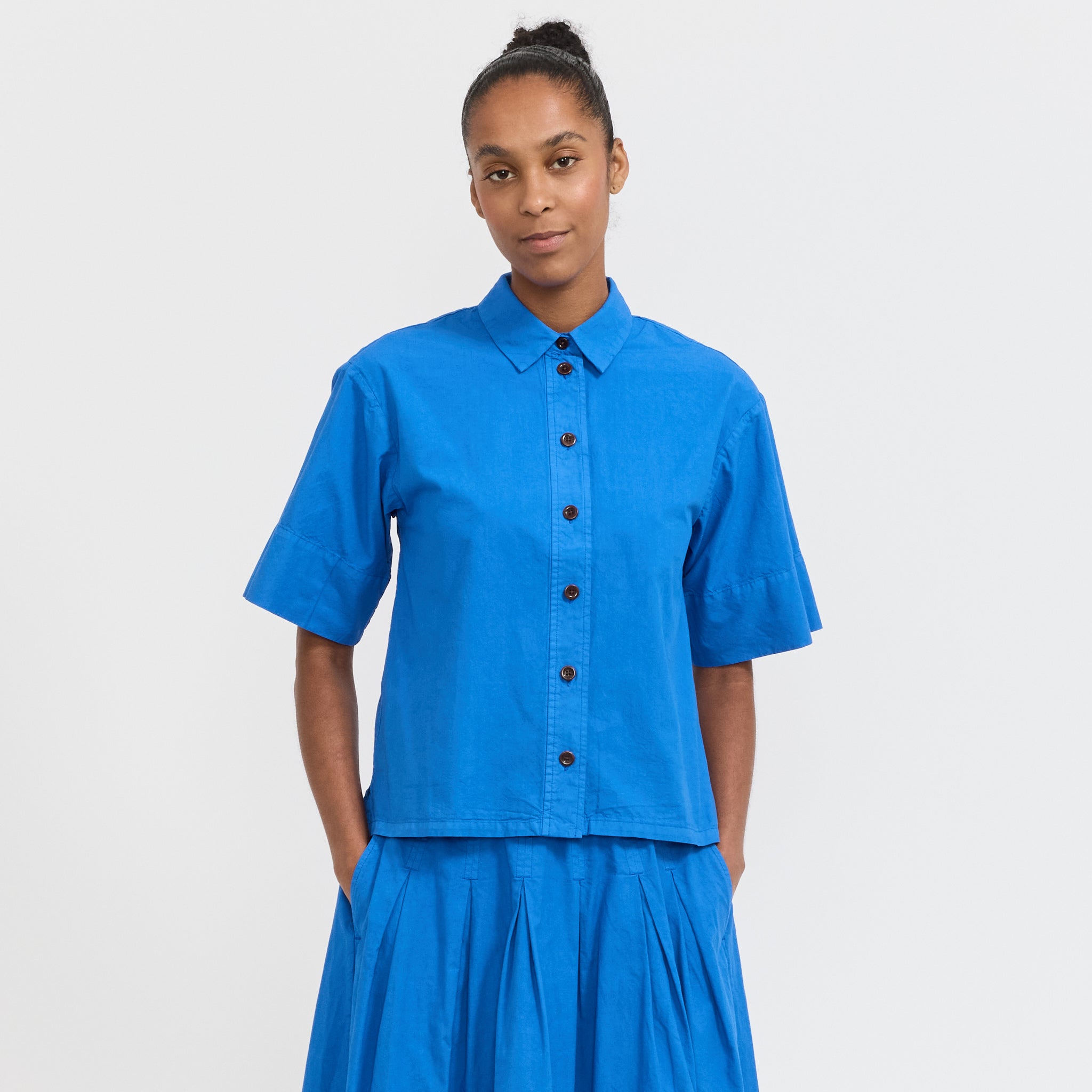 Toast | Cotton/Linen Poplin Shirt Enamel Blue | Maplestore