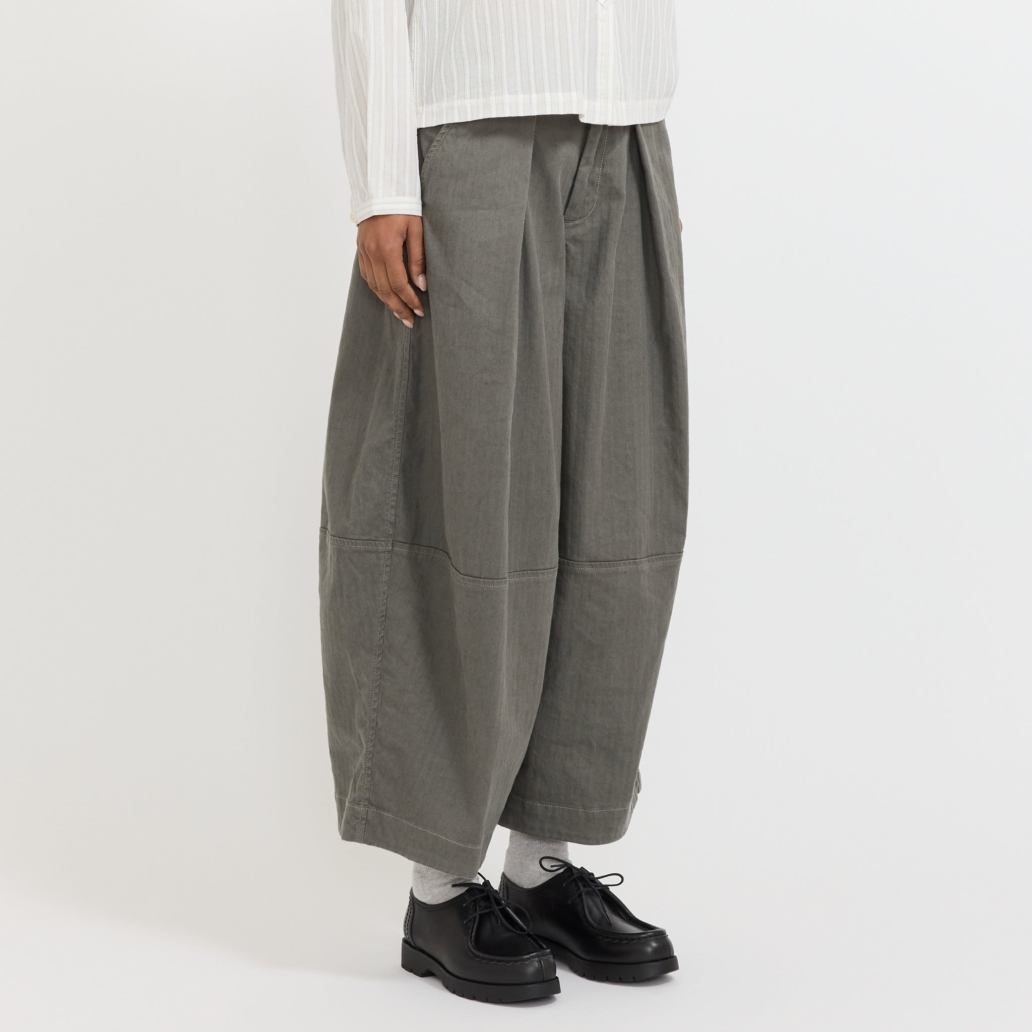 Deadbeat Trouser Grey