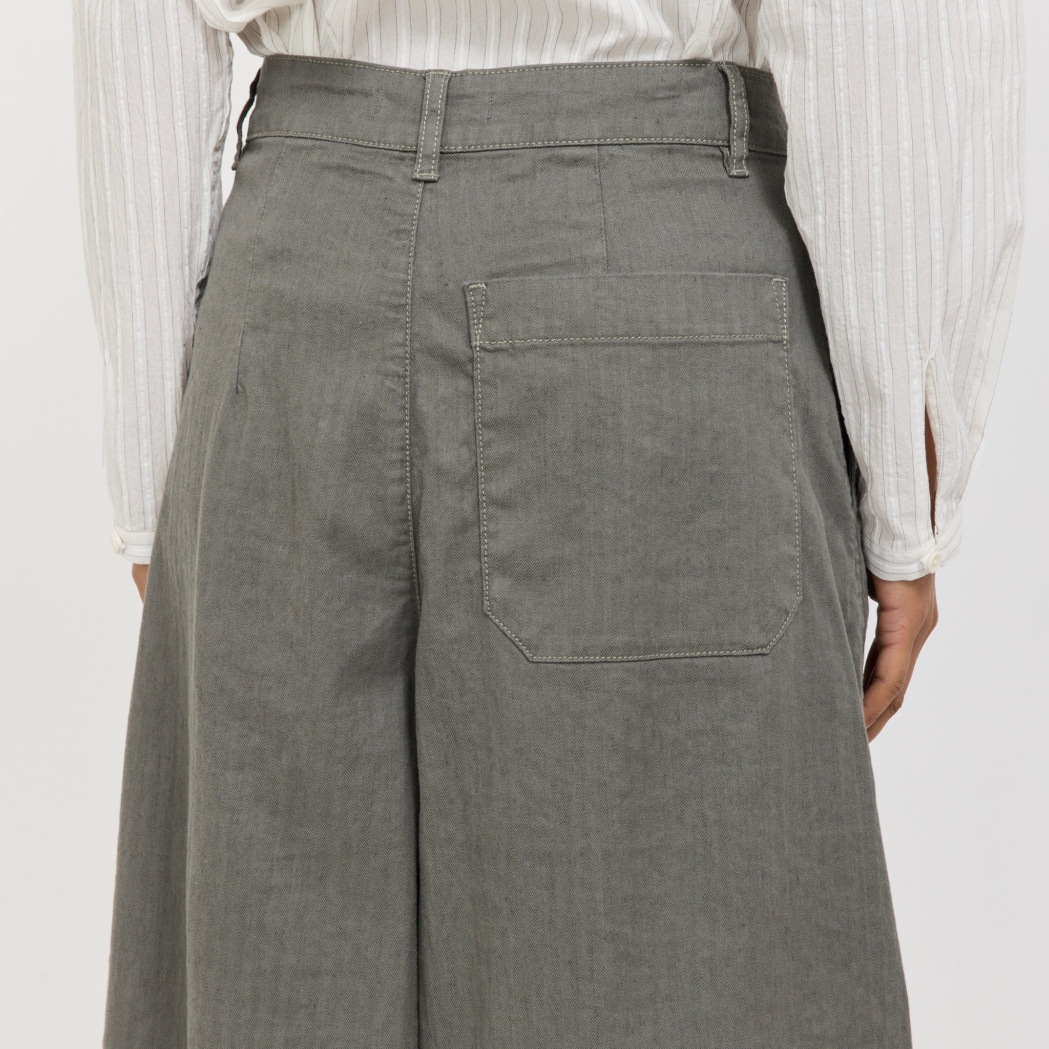 Deadbeat Trouser Grey
