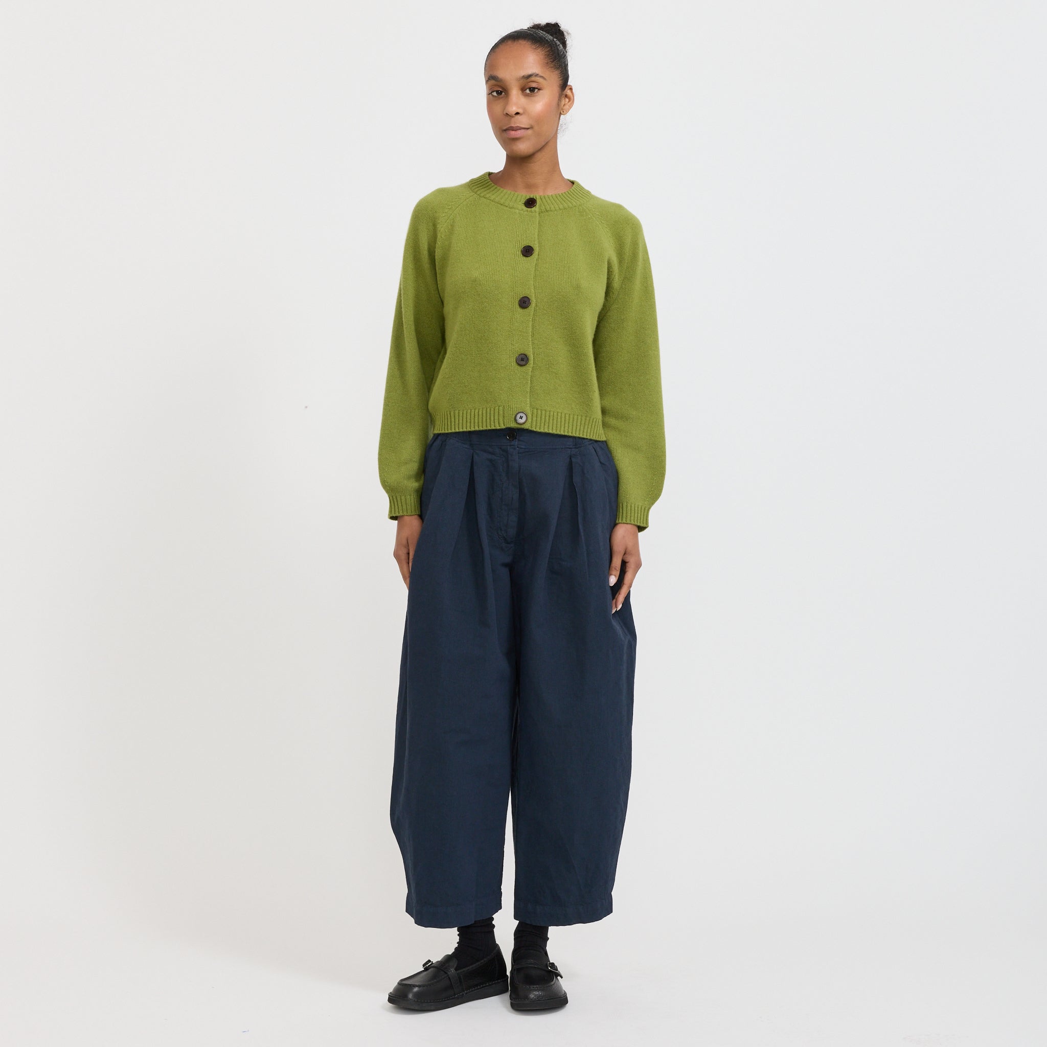 Toast | Eden Wool Cashmere Raglan Cardigan Soft Green | Maplestore