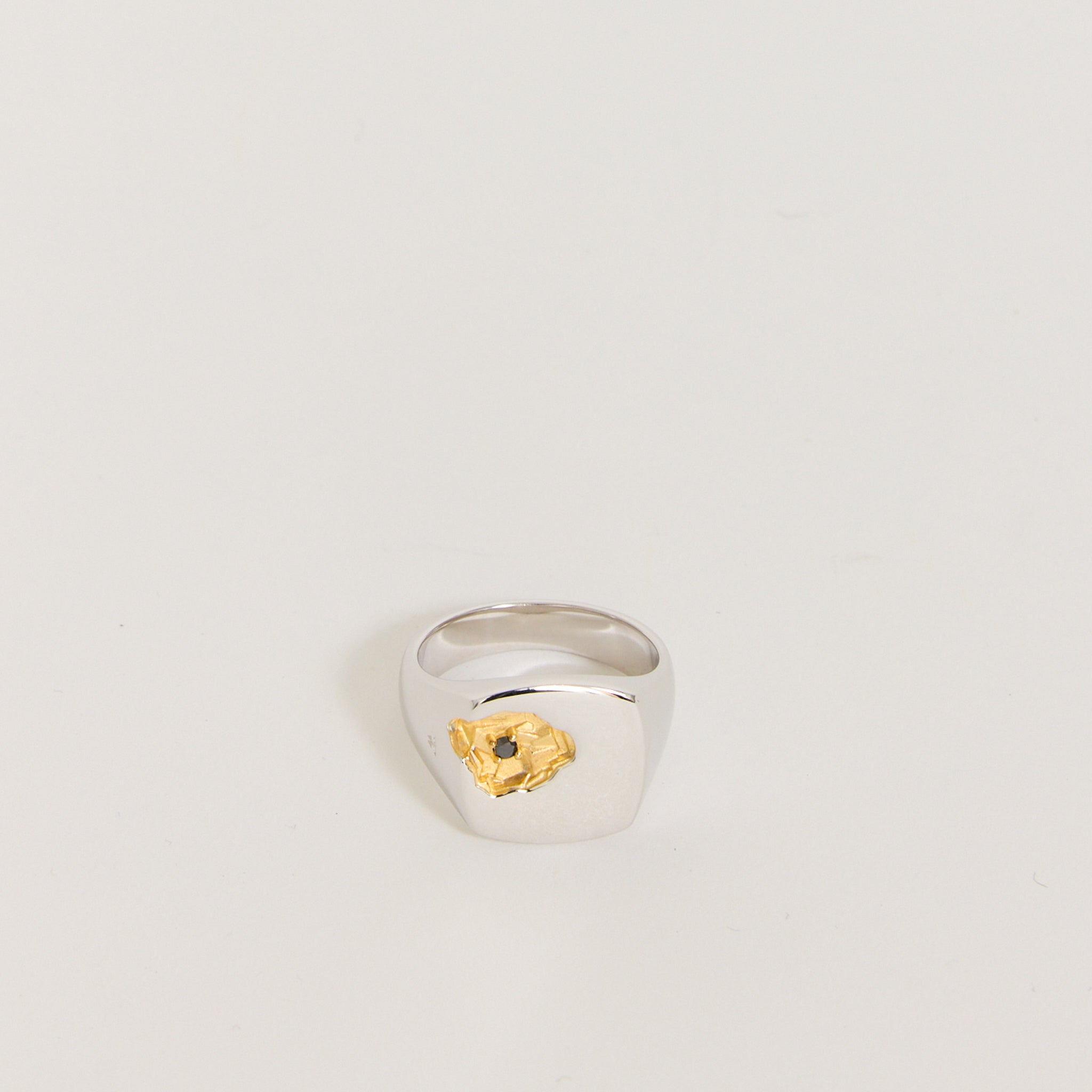 Tom Wood | Mined Ring Large Black Diamond Silver | Maplestore