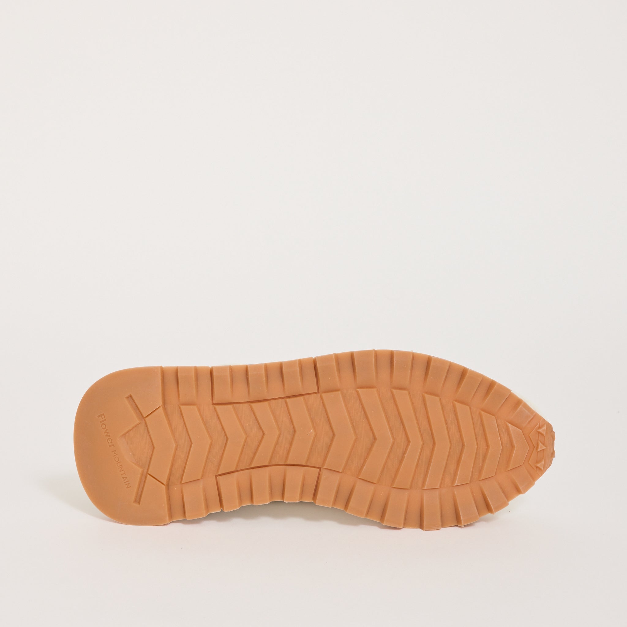 Universal Works | Universal Works x Flower Mountain New Asuka Ecru/Light Brown | Maplestore