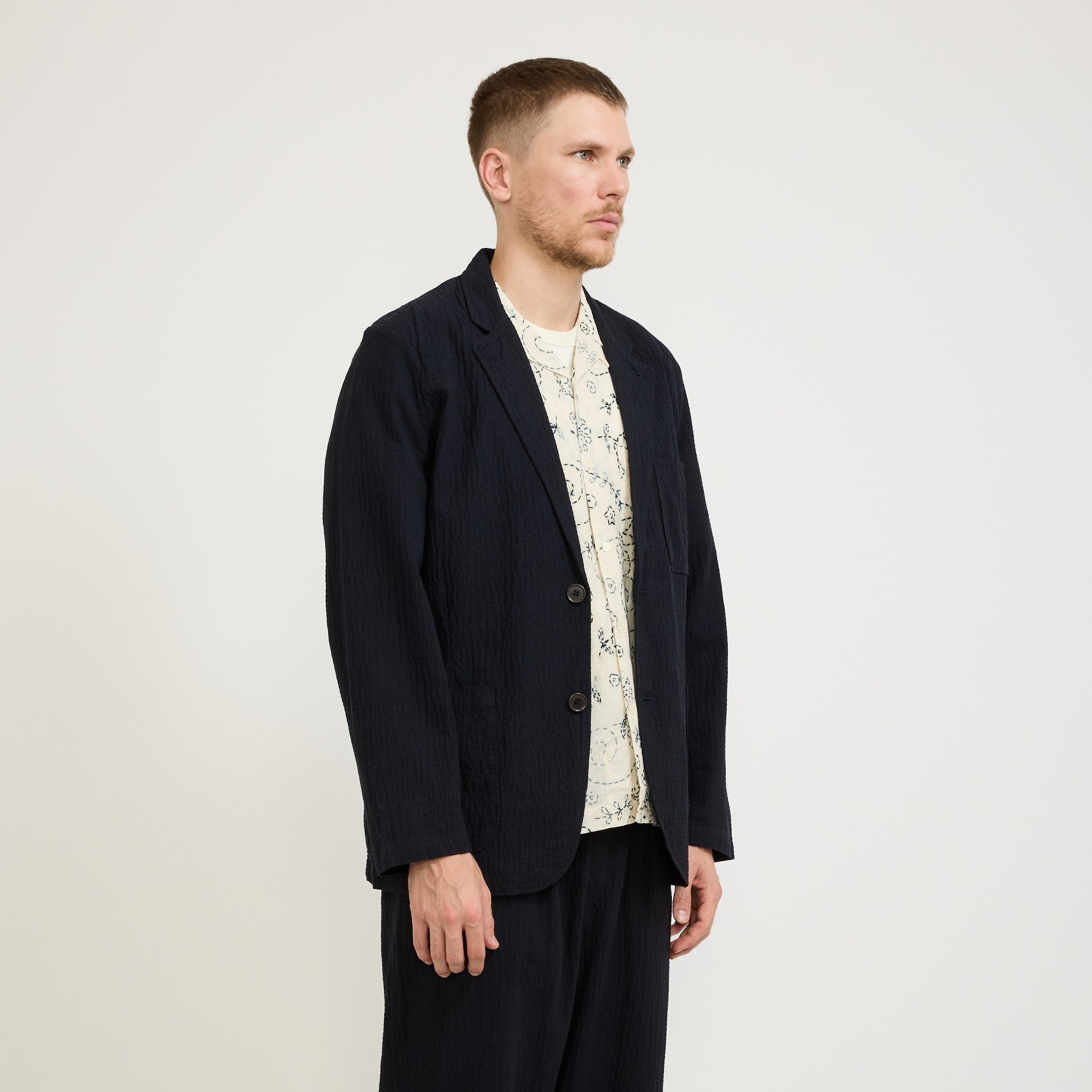 Universal Works | Two Button Jacket Ospina Cotton Dark Navy | Maplestore
