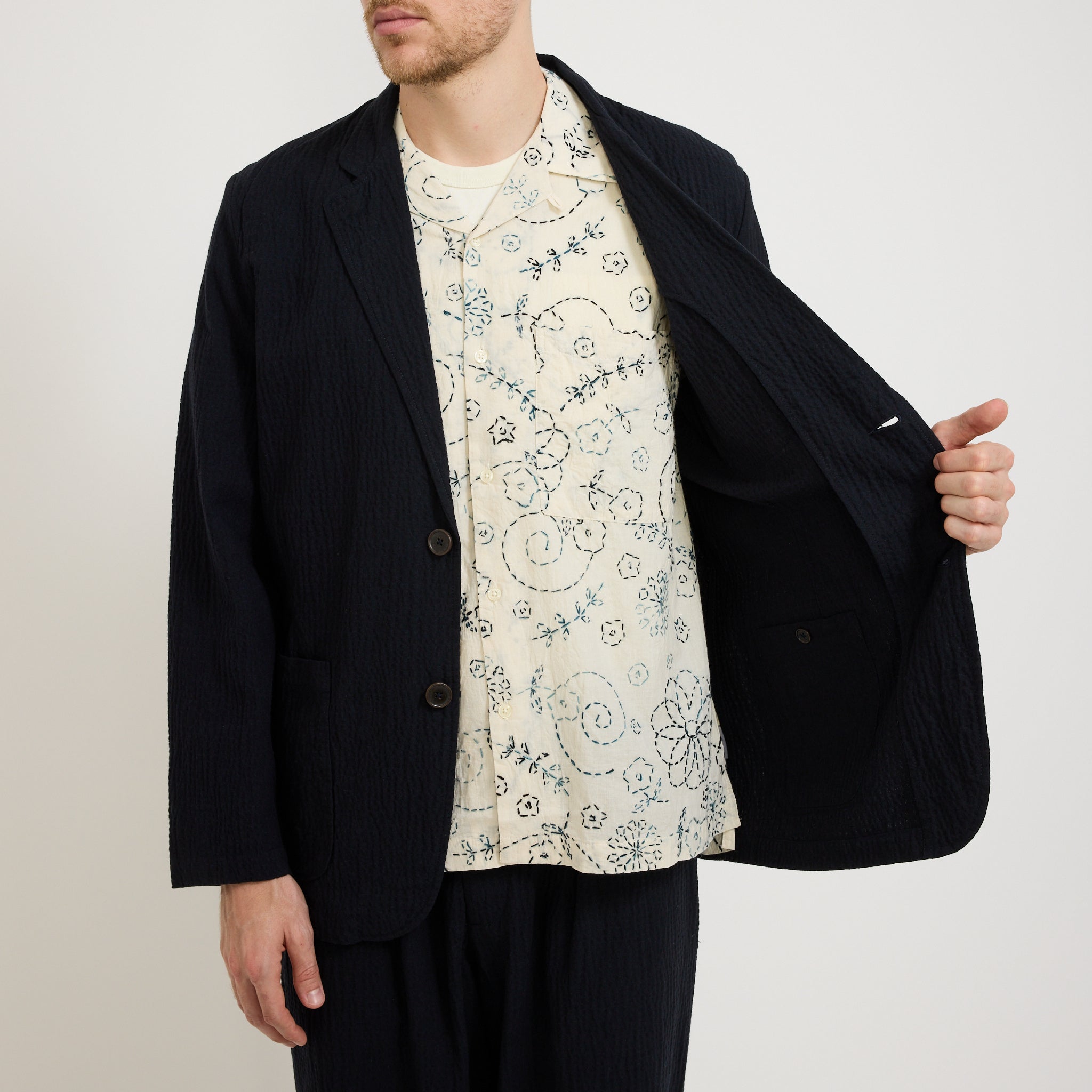Universal Works | Two Button Jacket Ospina Cotton Dark Navy | Maplestore