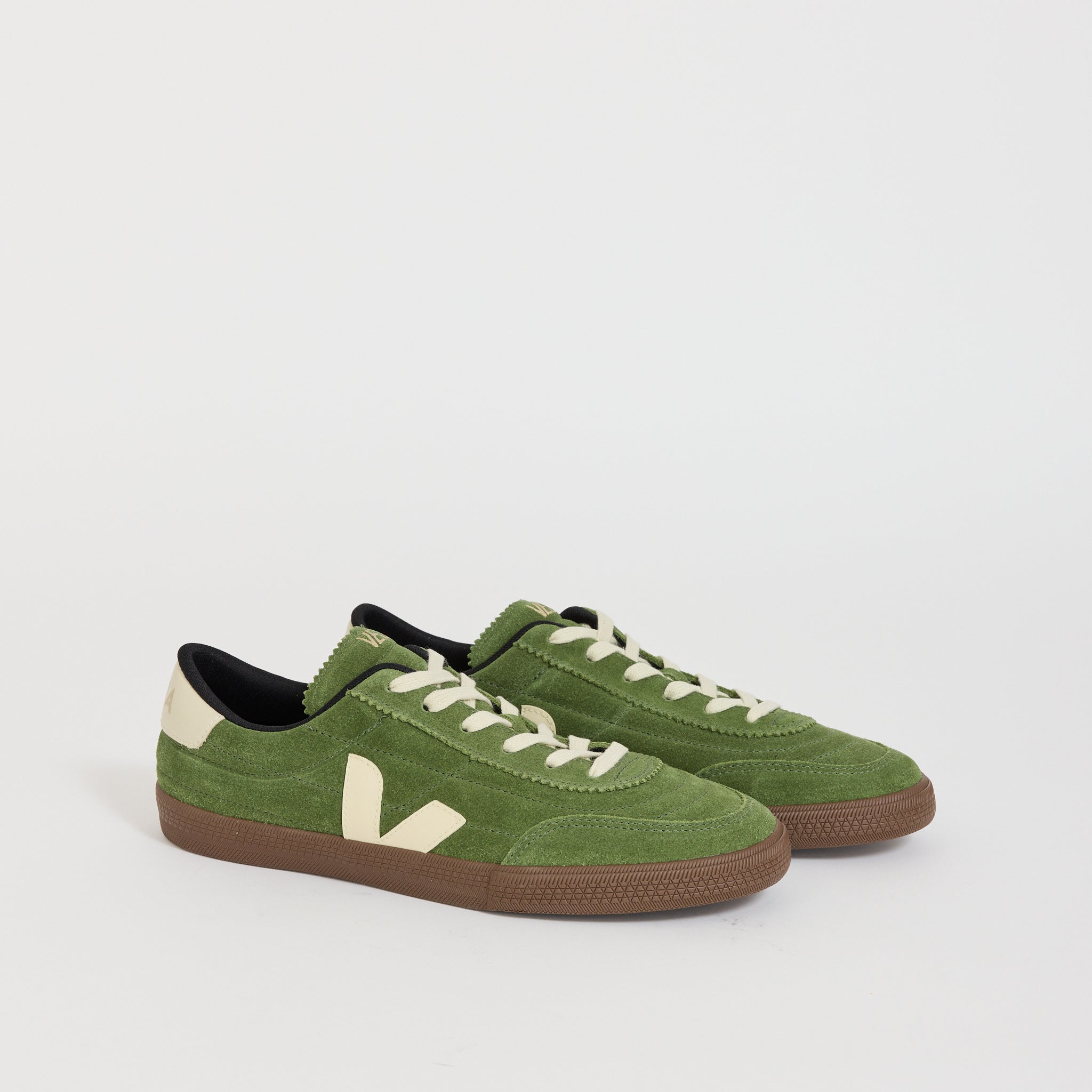 Veja | Panenka Suede Military Pierre Bark | Maplestore