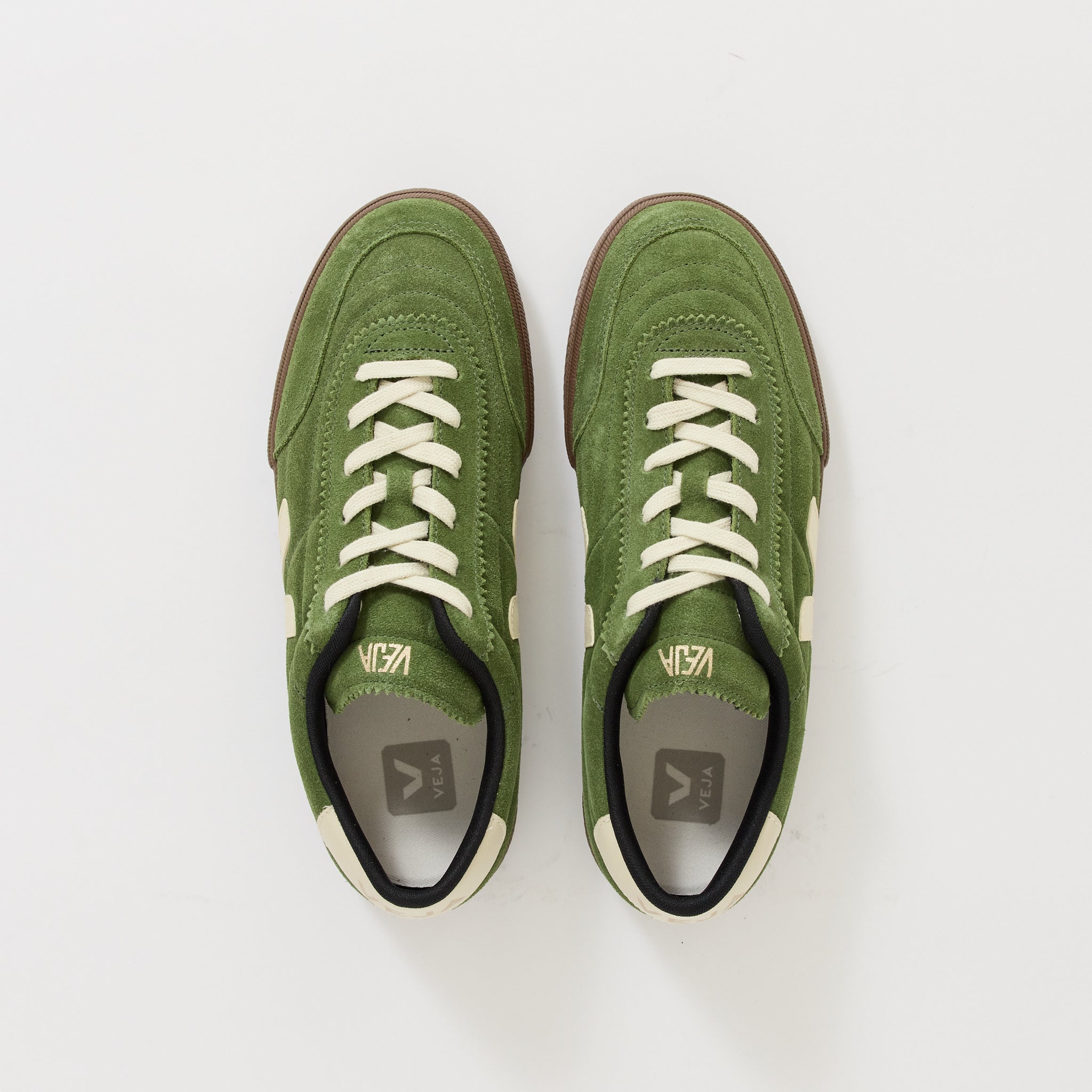 Veja | Panenka Suede Military Pierre Bark | Maplestore