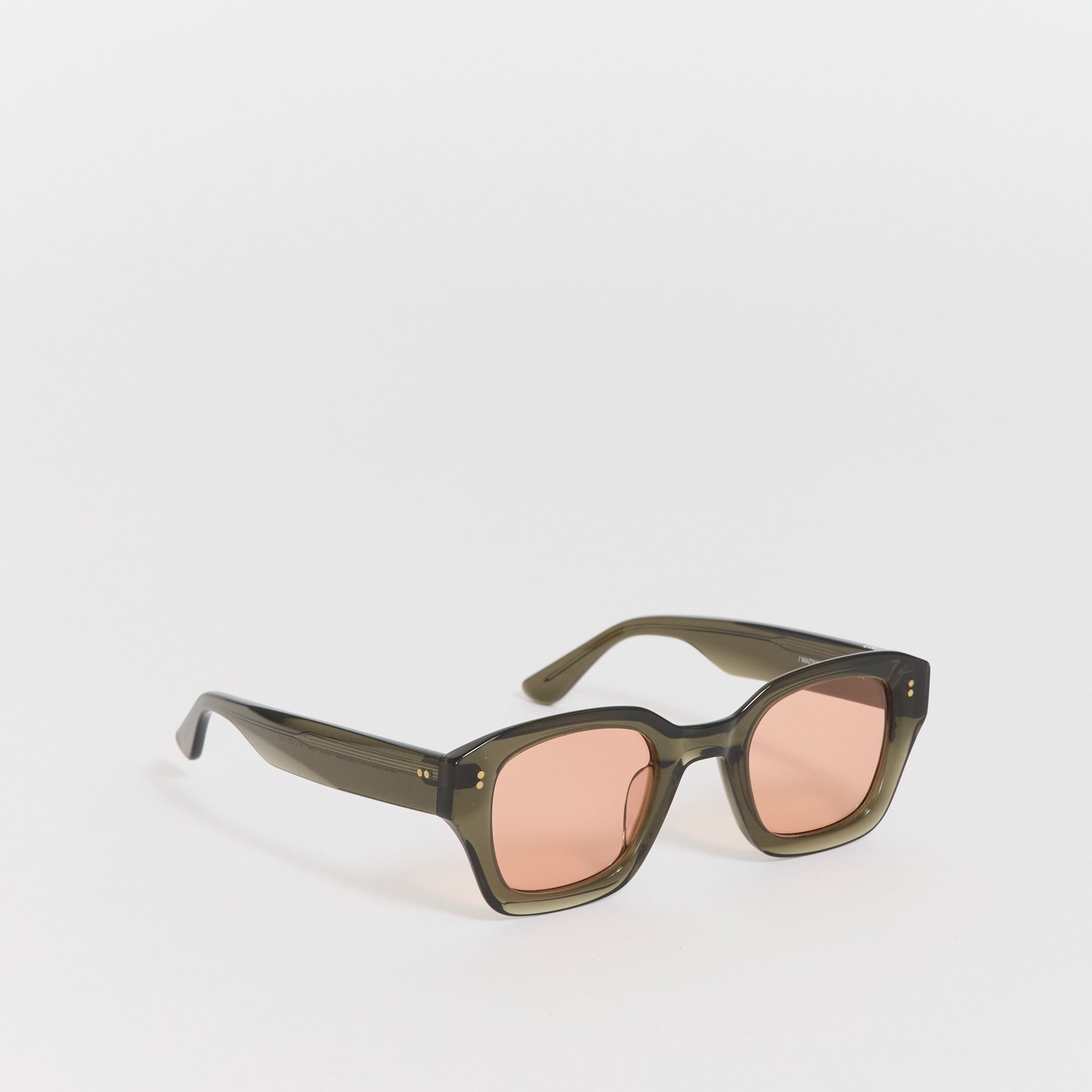 Waiting For The Sun | Axel Vert Olive E52 Tropical Verres | Maplestore