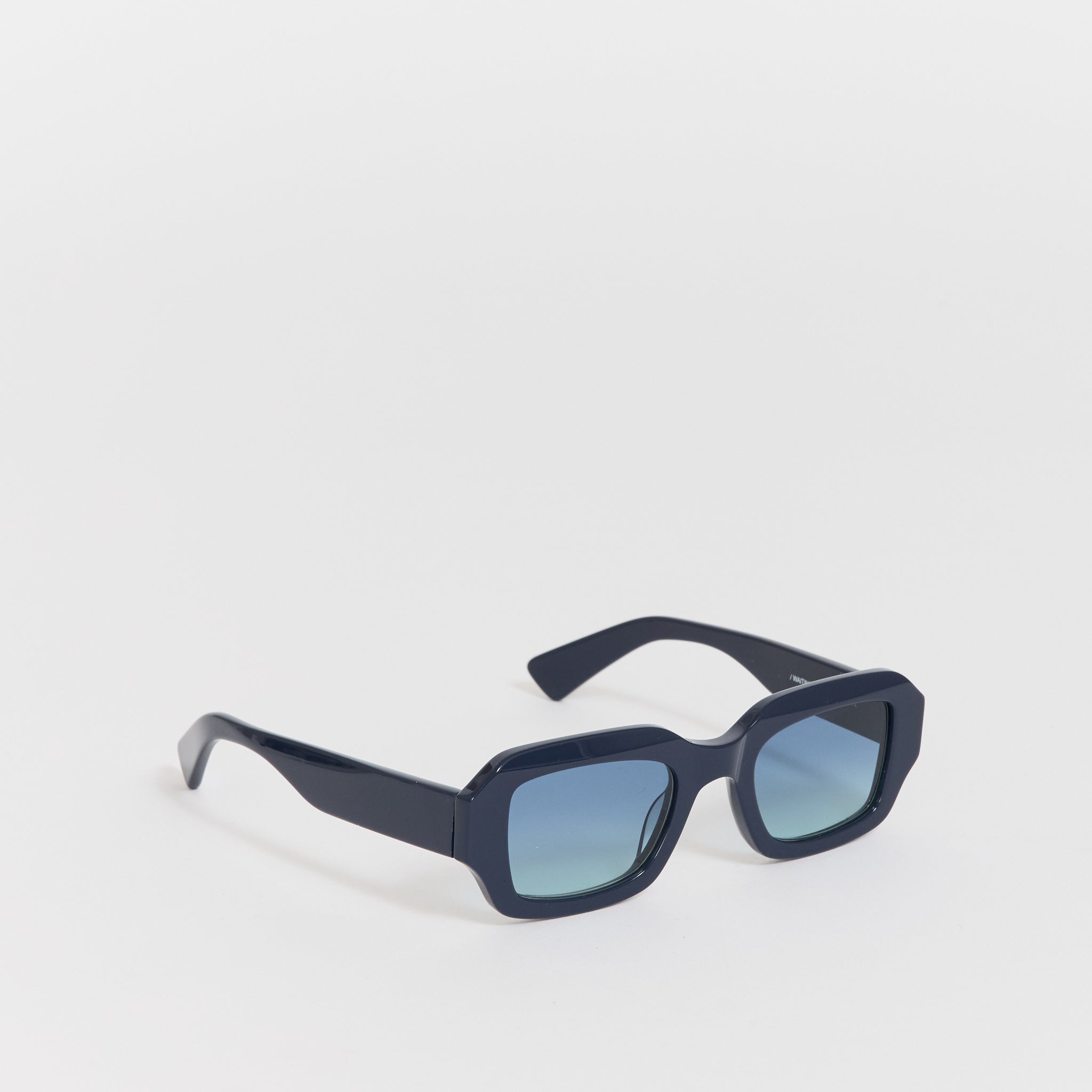Waiting For The Sun | Dave Night Blue E21 Verres Fondu Bleu-Vert | Maplestore