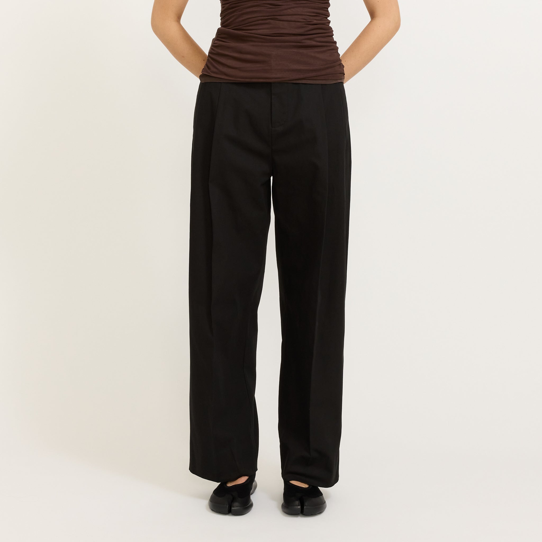Wynn Hamlyn | Charlie Trouser Black | Maplestore