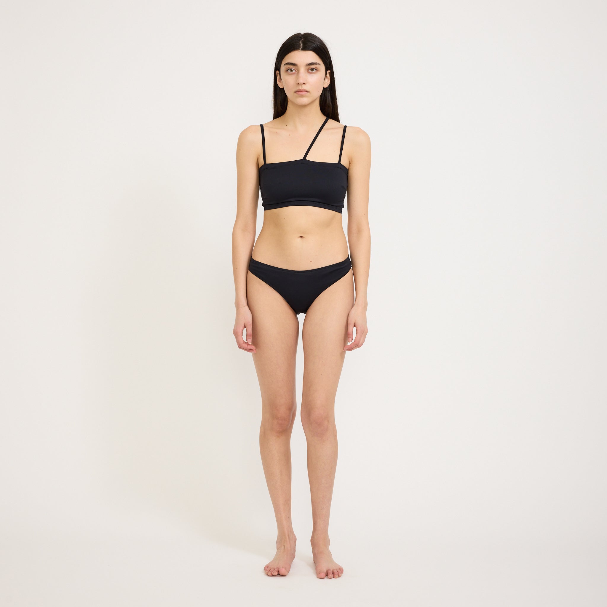 Baserange | Nida Swim Top Black | Maplestore