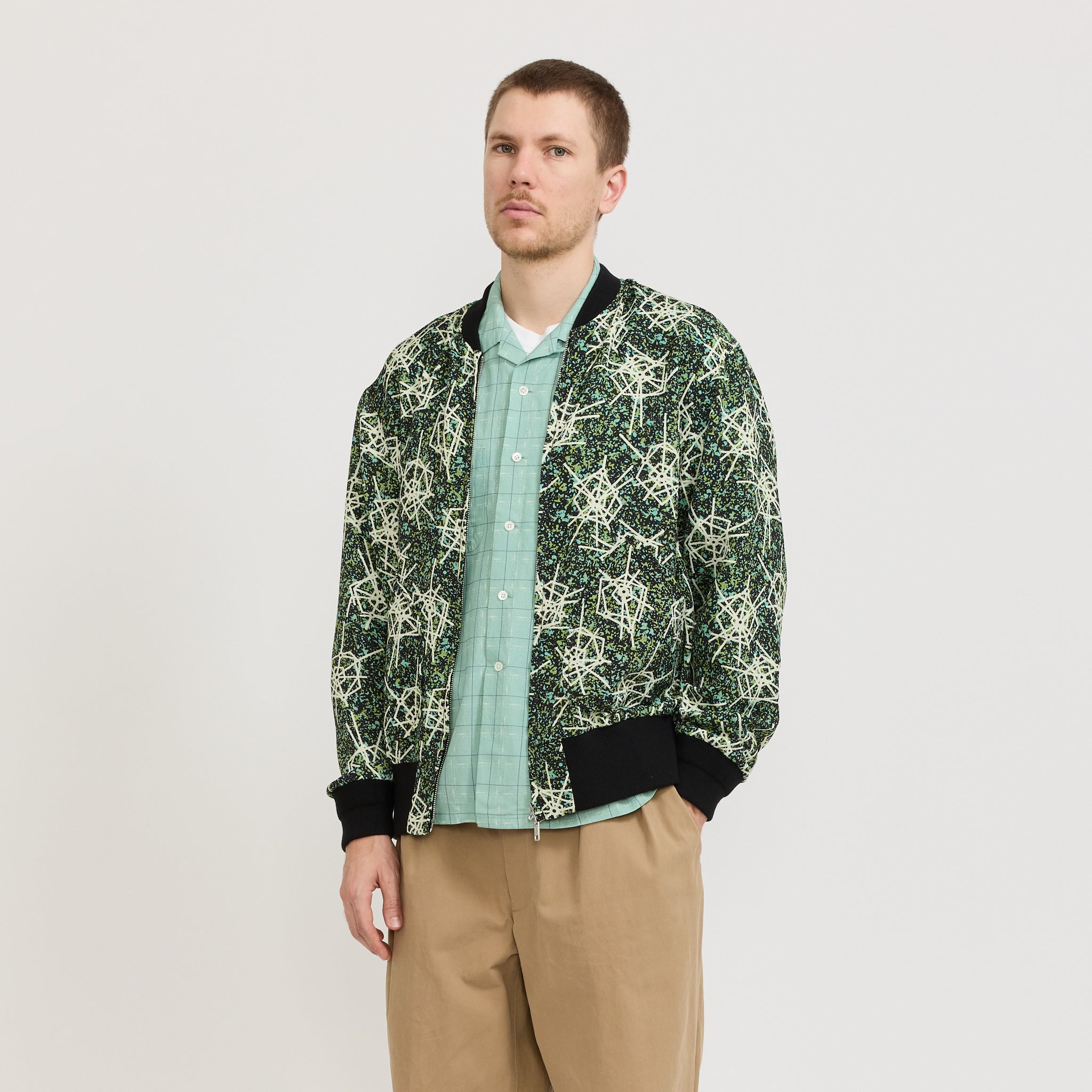 Beams Plus | Sports Blouson Jacquard Mapping Print Black | Maplestore