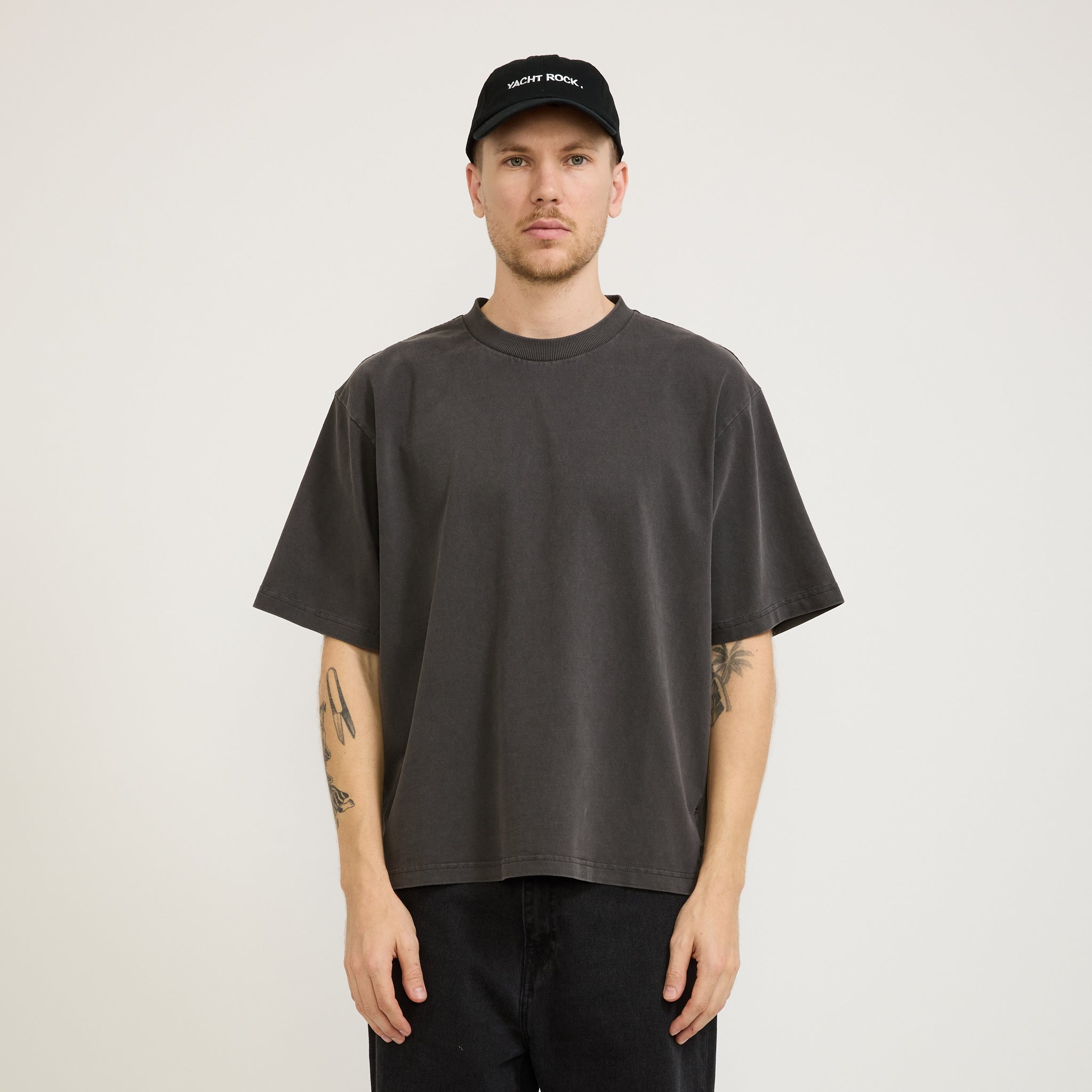 Easy Listening | Yacht Rock Embroidered Cap Black/White | Maplestore