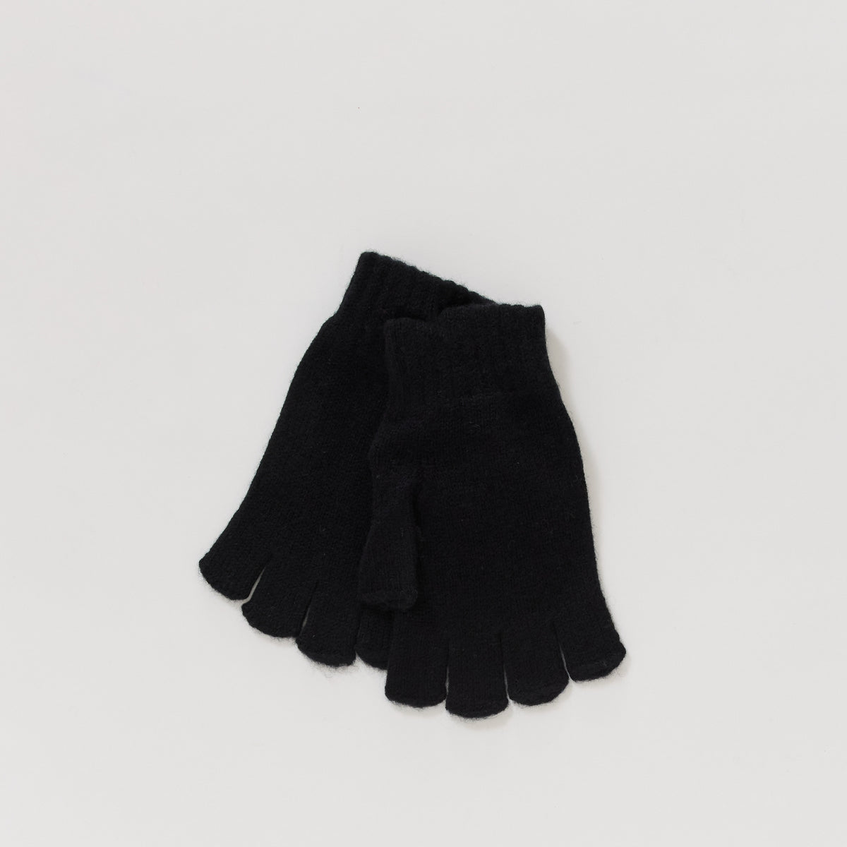 Danton | Fingerless Knit Gloves Black | Maplestore