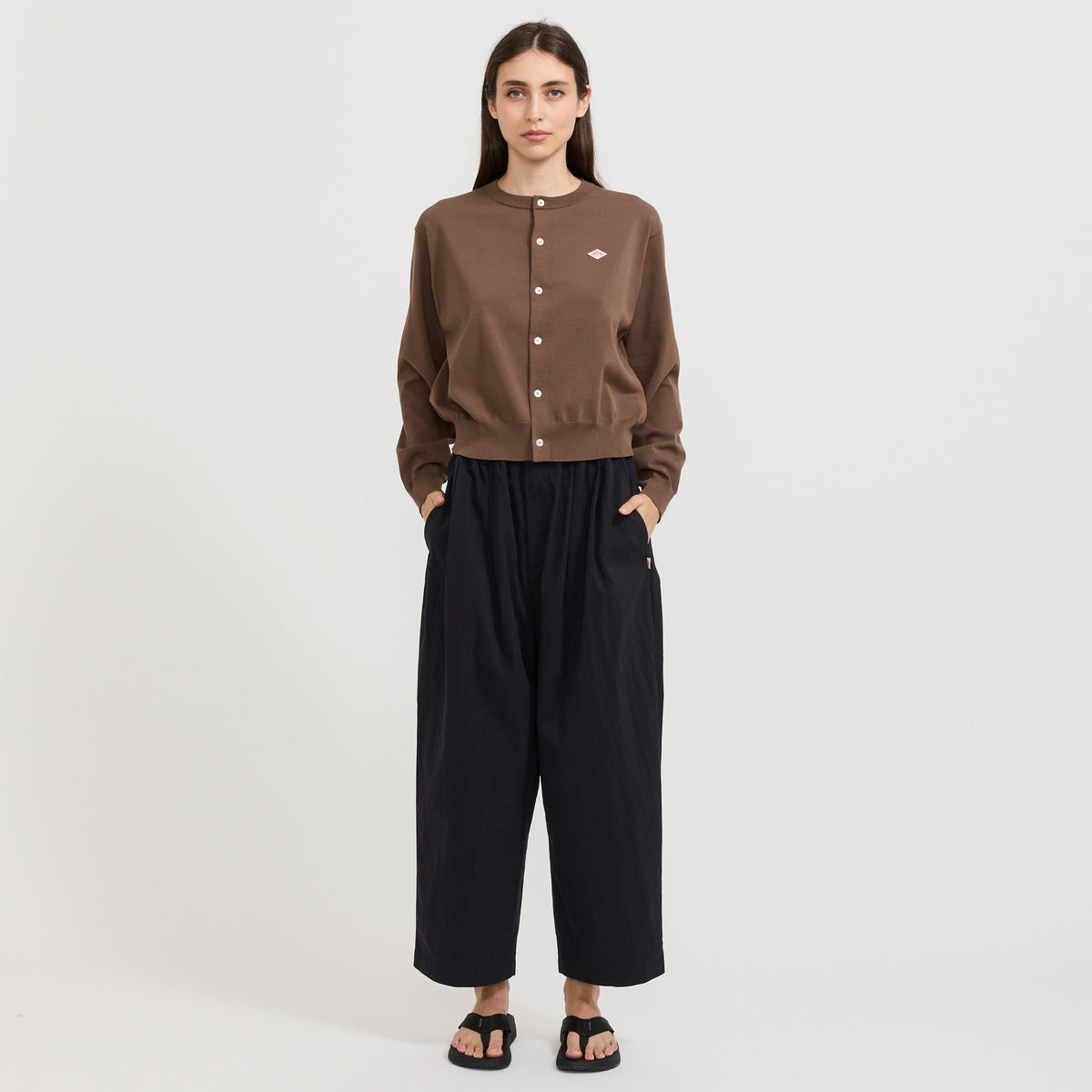 Danton | Crew Neck Cardigan Taupe | Maplestore