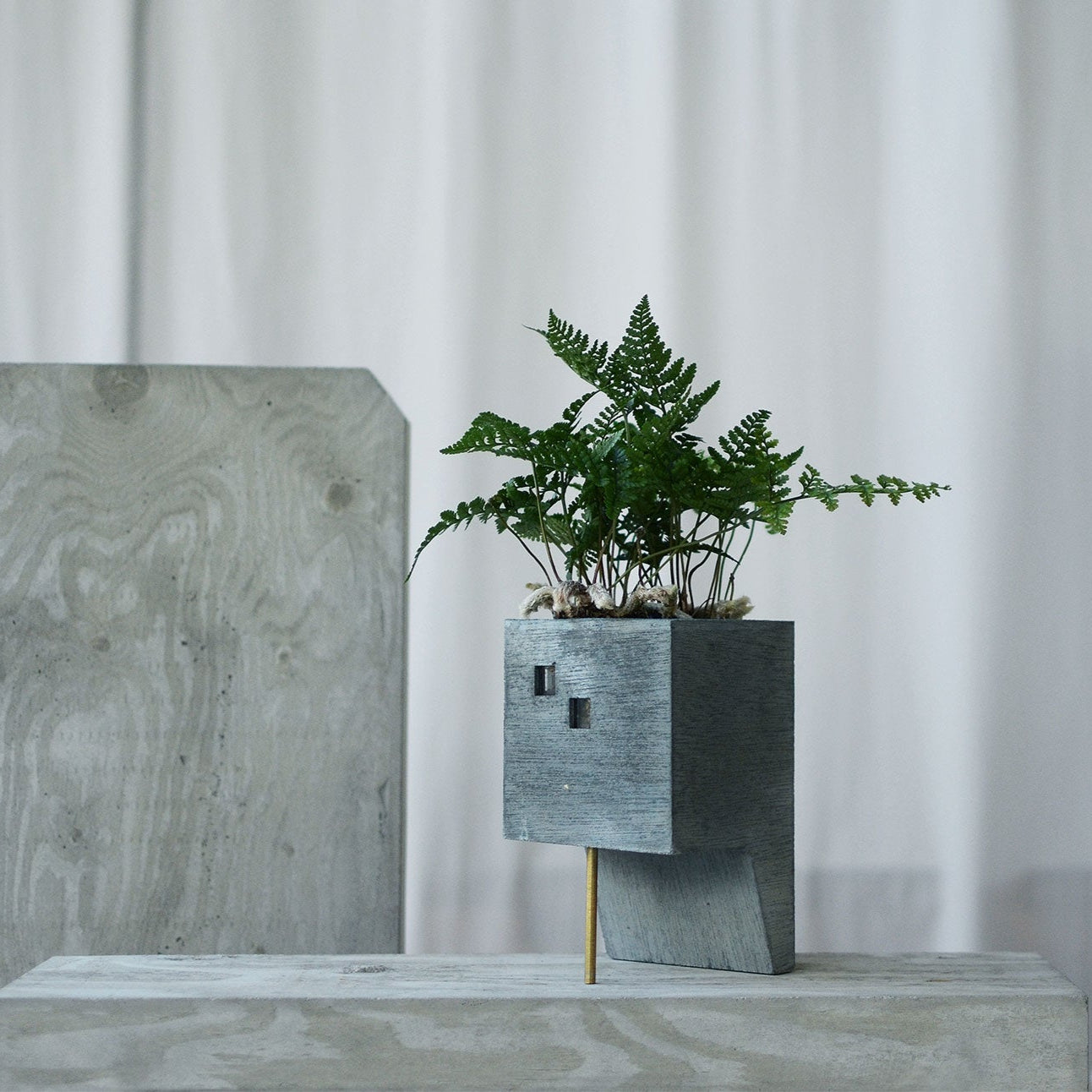 Pull Push Japan | Garage Planter | Maplestore