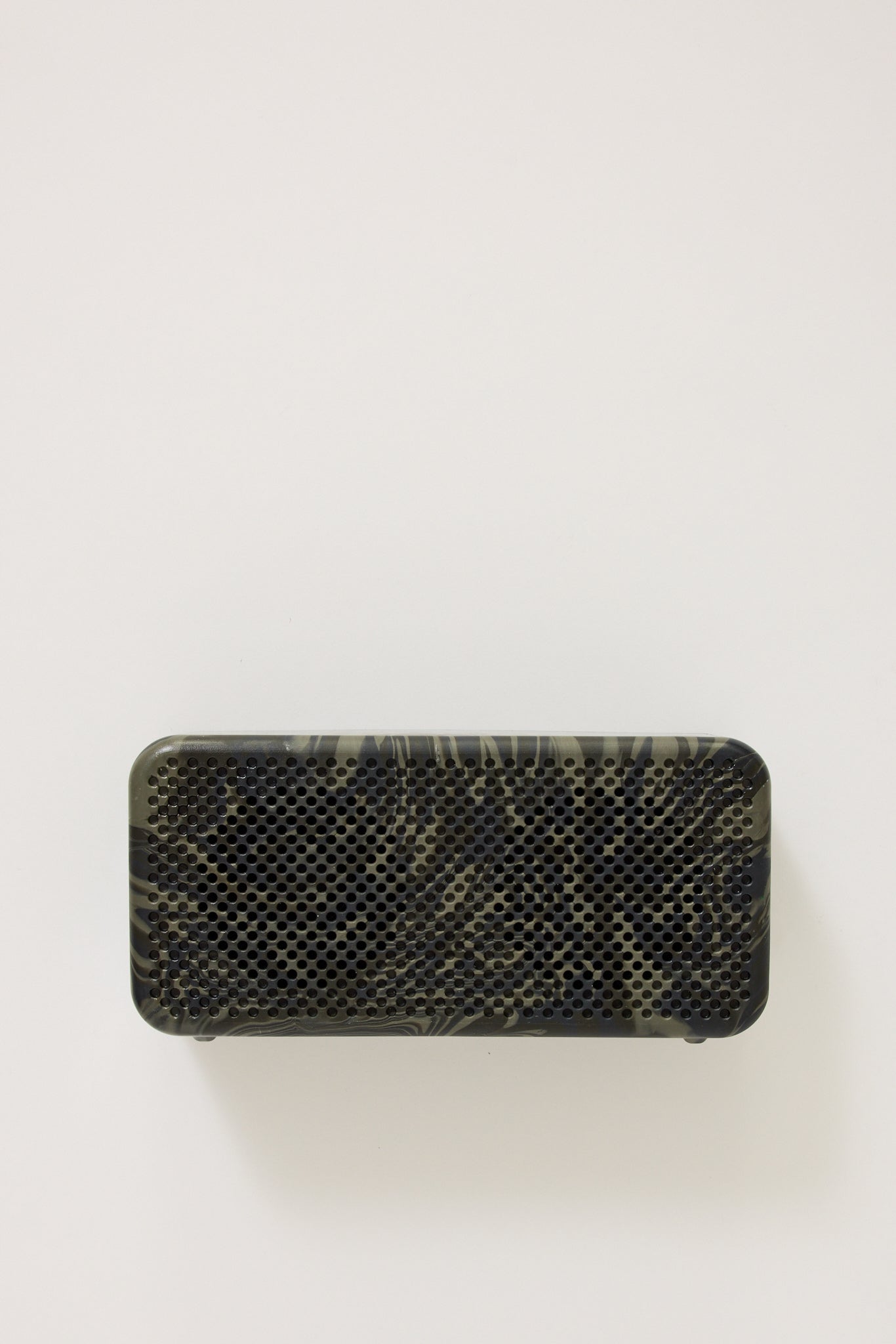 Gomi | Gomi Speaker Midnight | Maplestore