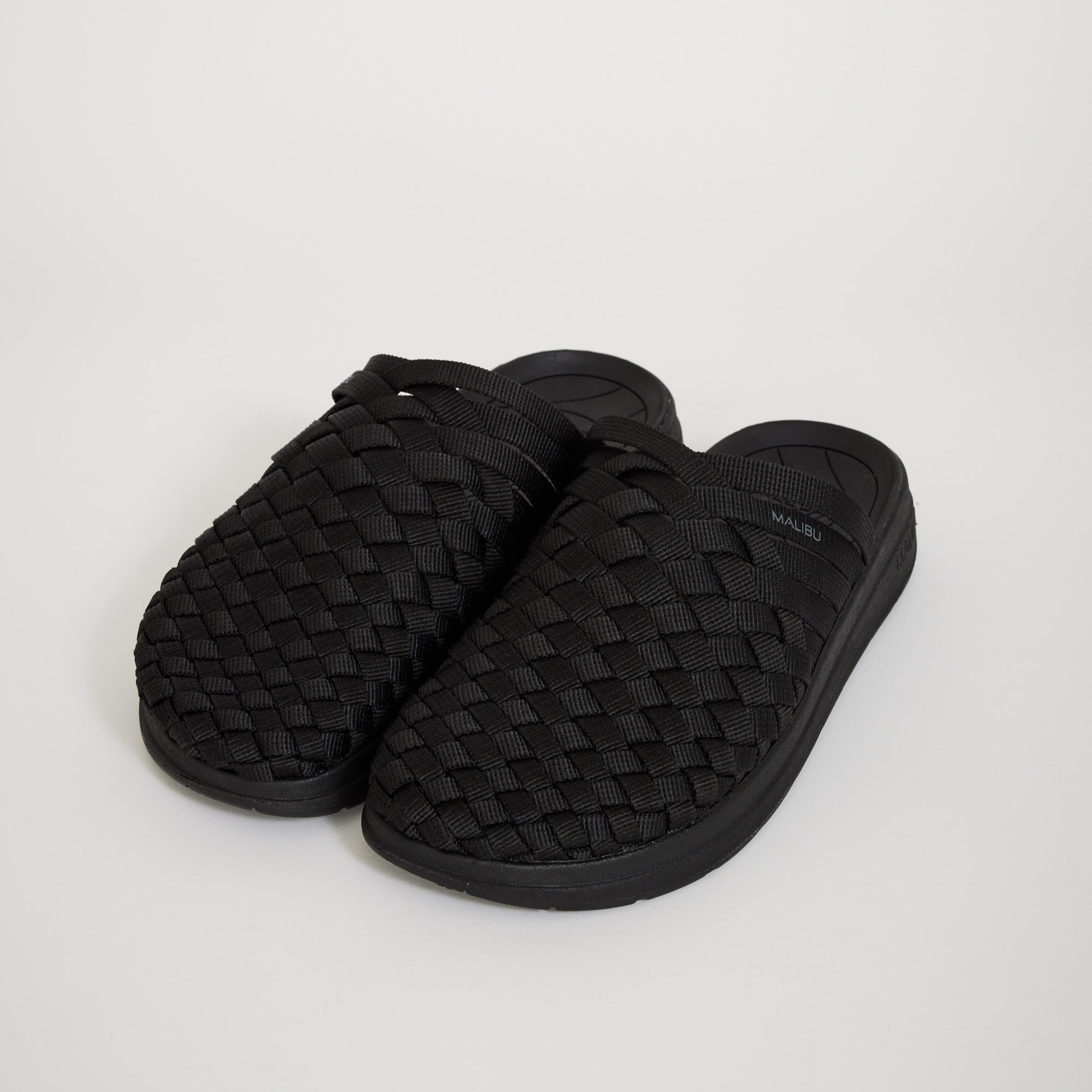 Malibu Sandals | Colony Polyester Black/Black | Maplestore