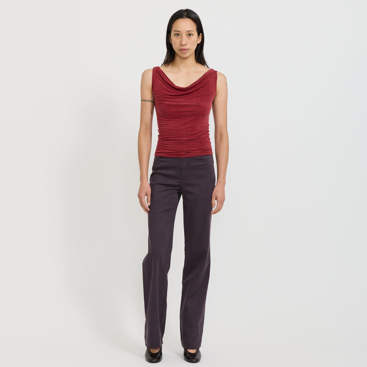 Peachy Den | Twiggy Travel Trouser Fig | Maplestore