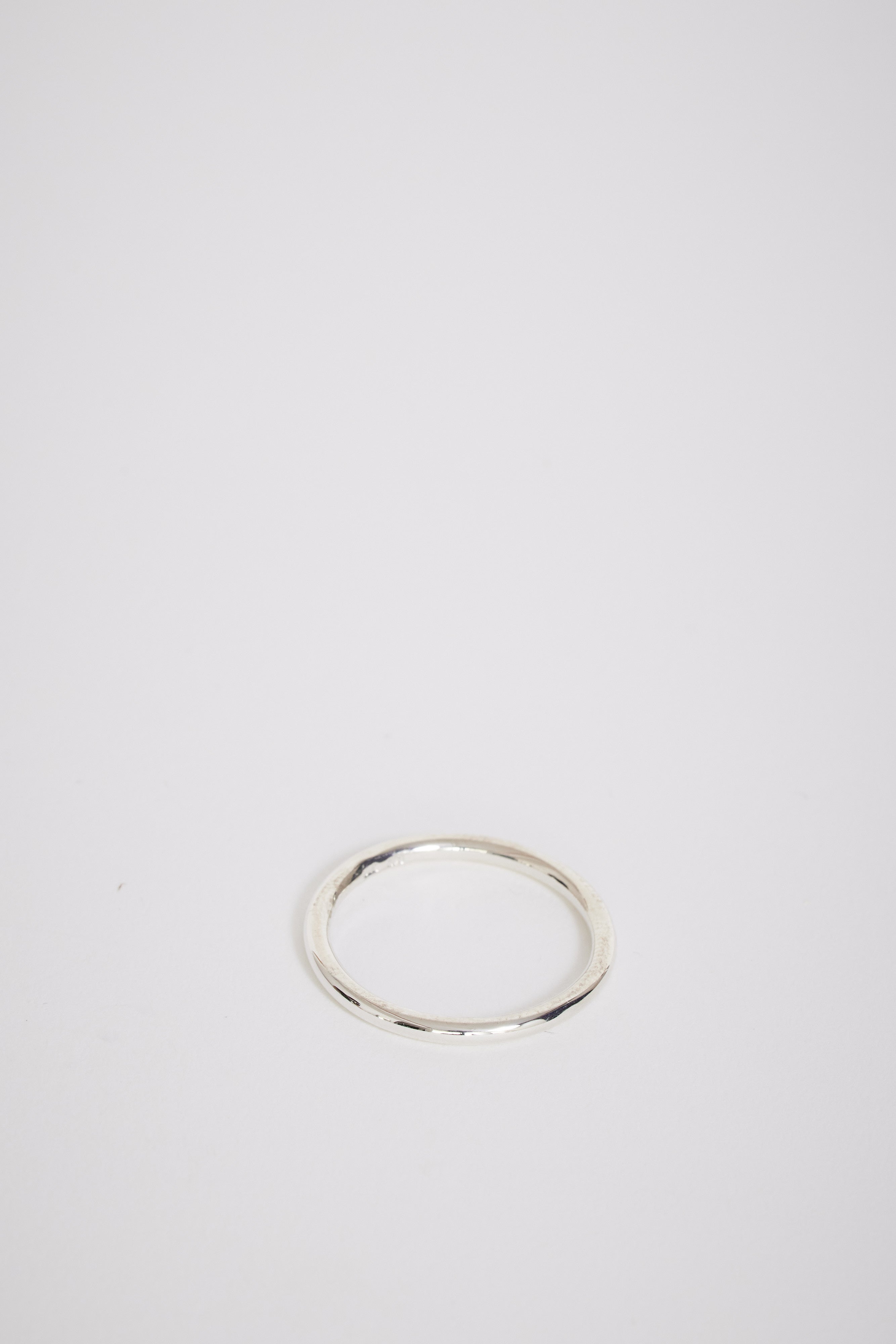 Meadowlark | 2mm Halo Band Sterling Silver | Maplestore