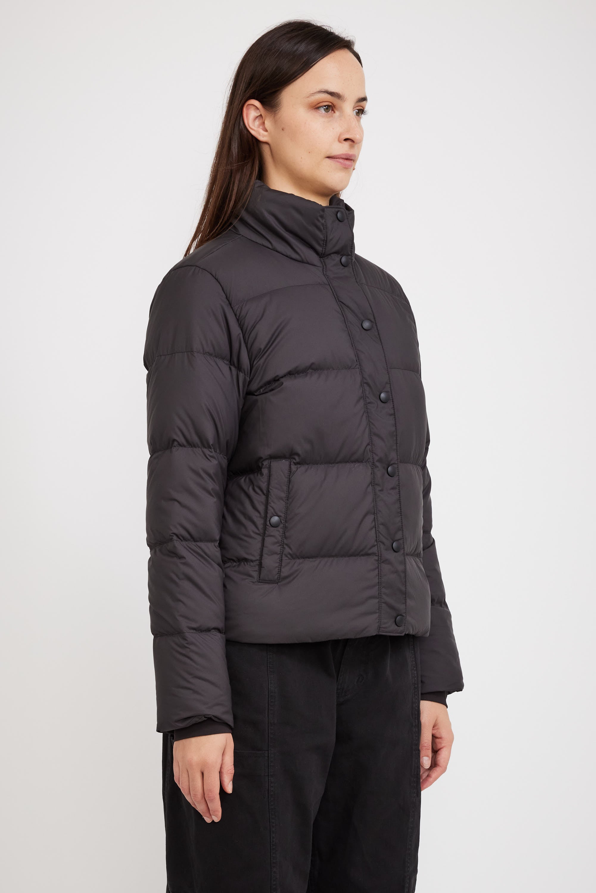 Patagonia | Womens Silent Down Jacket Black | Maplestore