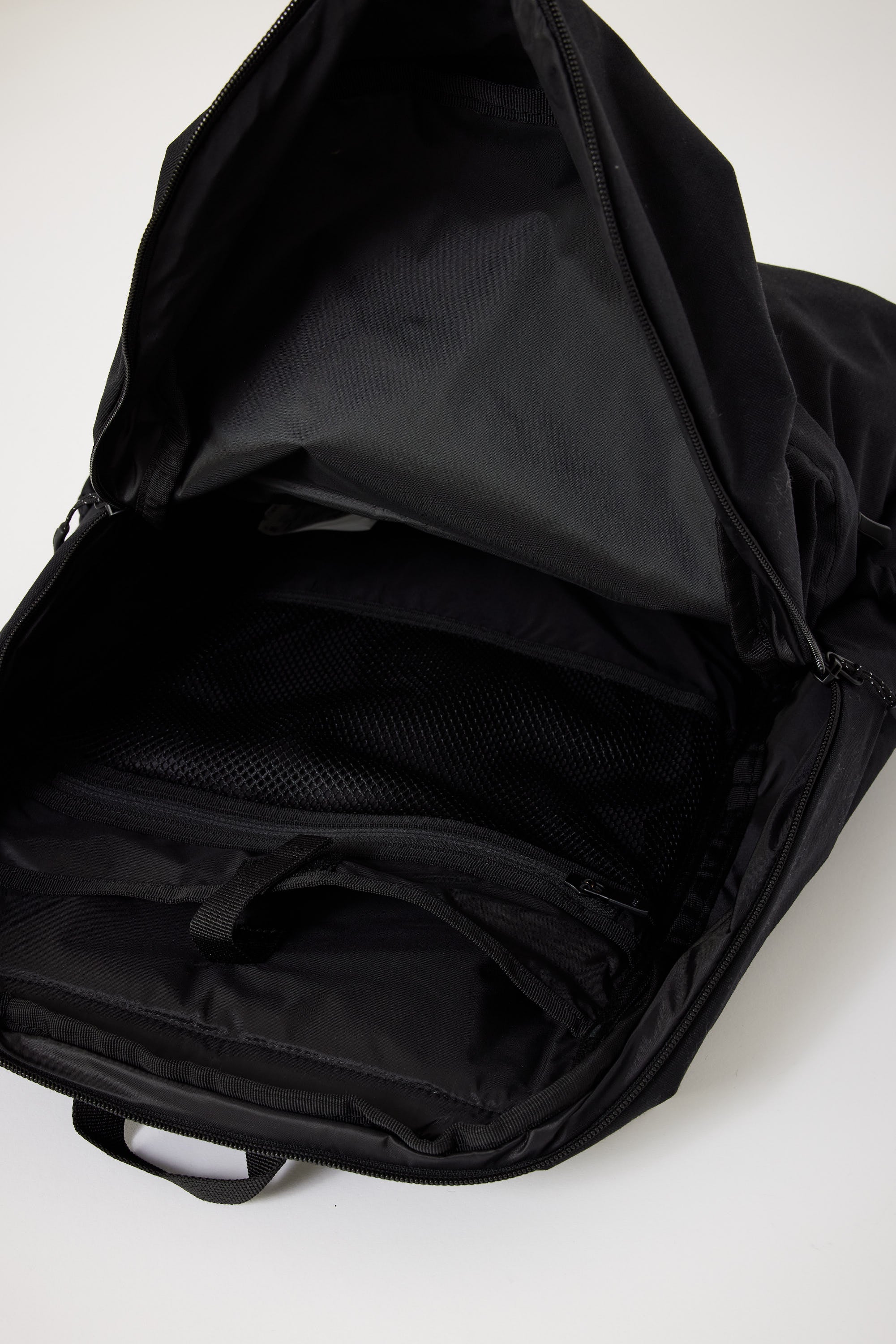 Snow Peak | Everyday Use Backpack Black | Maplestore