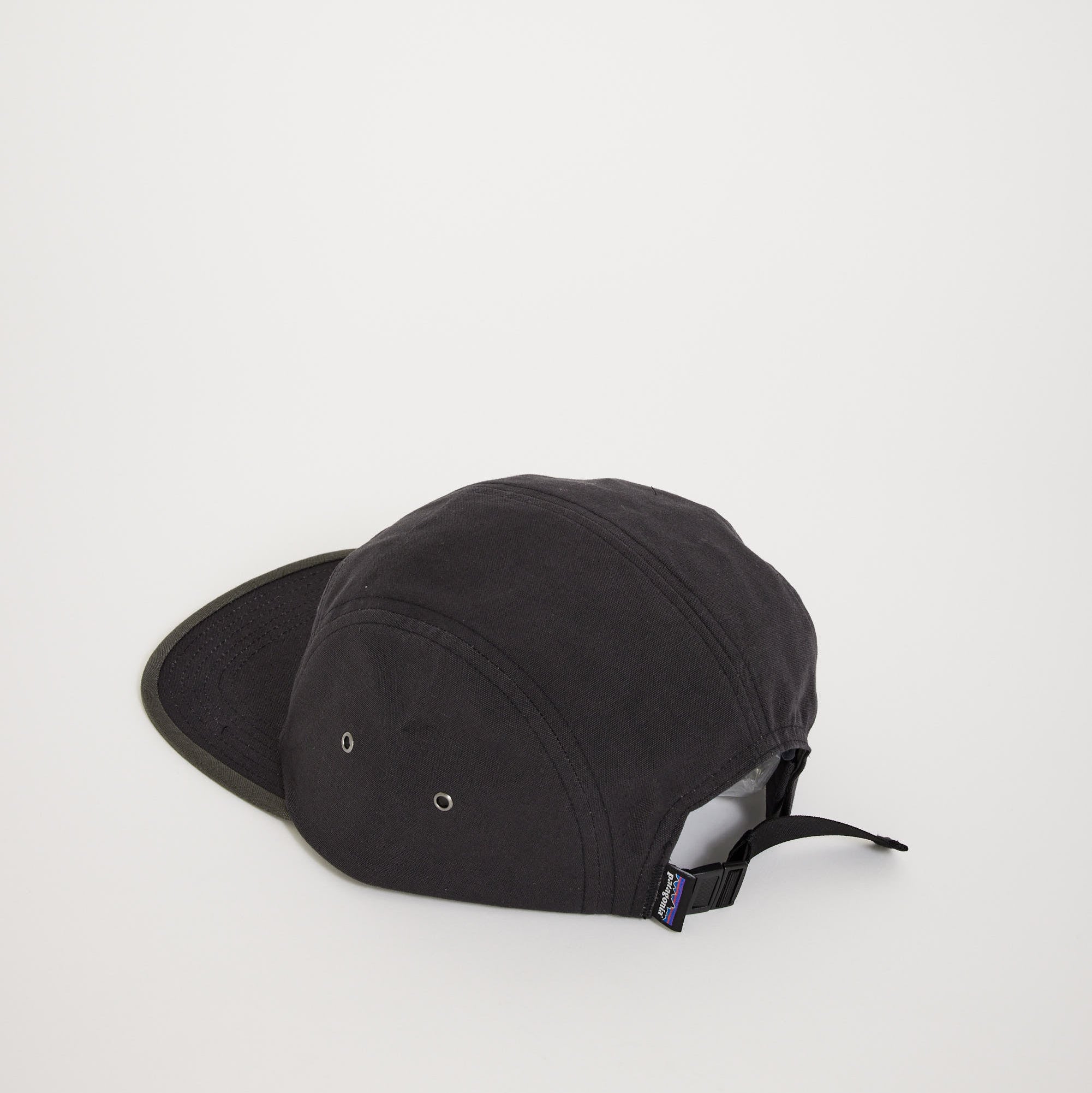 Patagonia | P-6 Label Maclure Hat P-6 Label: Ink Black | Maplestore